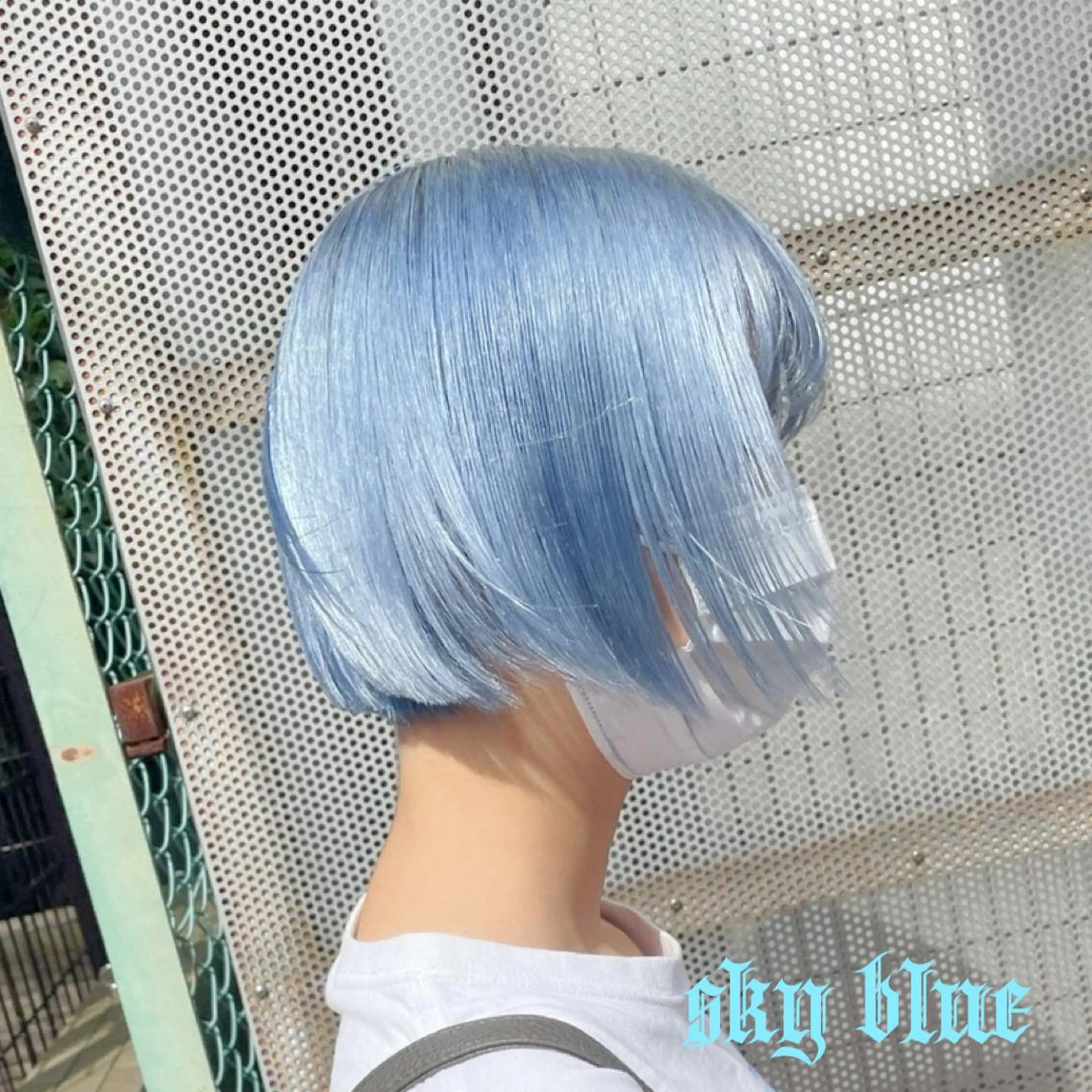 ショート カラー シールエクステ アクアカラー ブリーチ ケアブリーチ ダブルカラー 似合わせパーマ🔥 渡邉愛斗のヘアスタイル