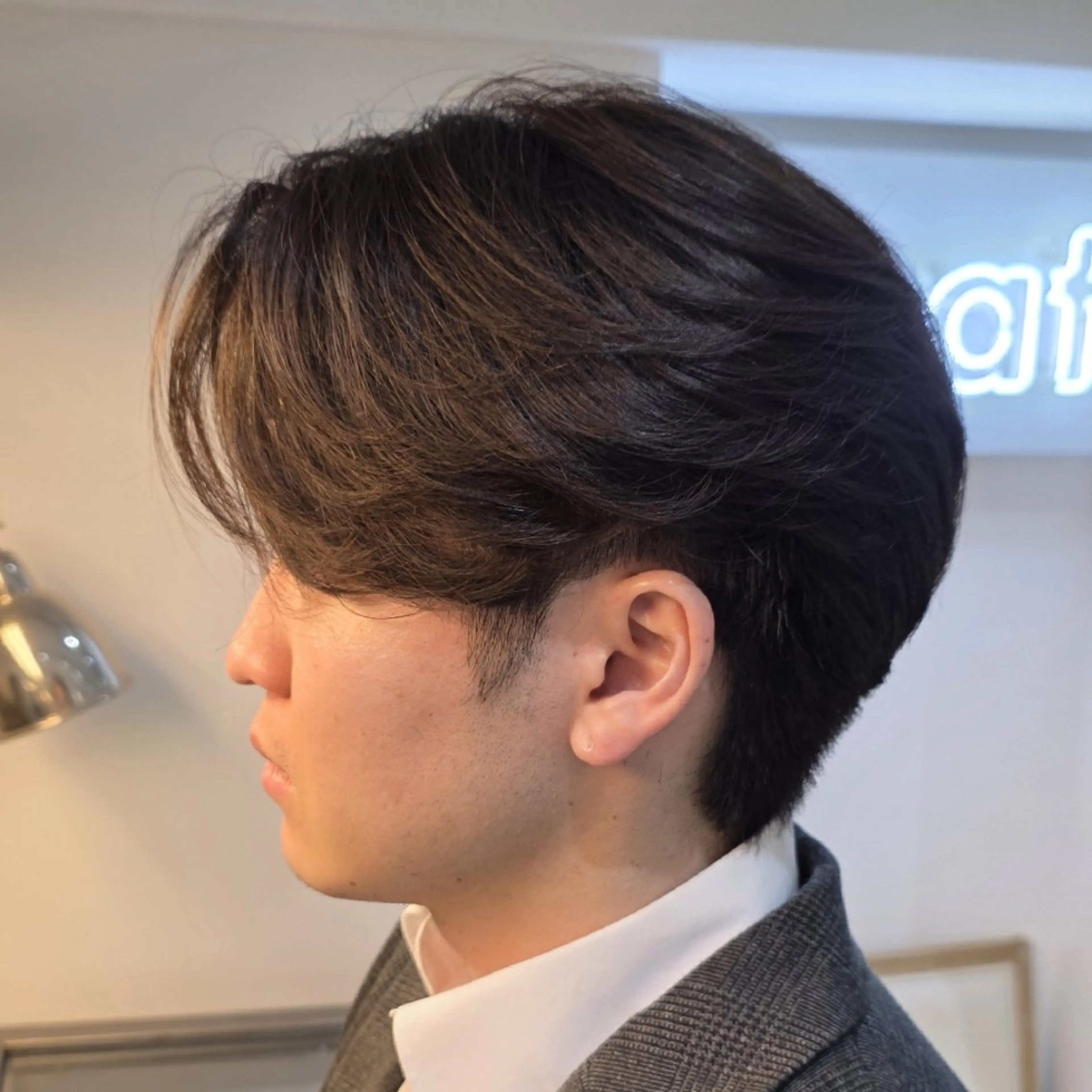 ショート メンズ センターパート カット トリートメント ヘアセット メンズヘア&メイク/ ハイトーン/りゅうのヘアスタイル