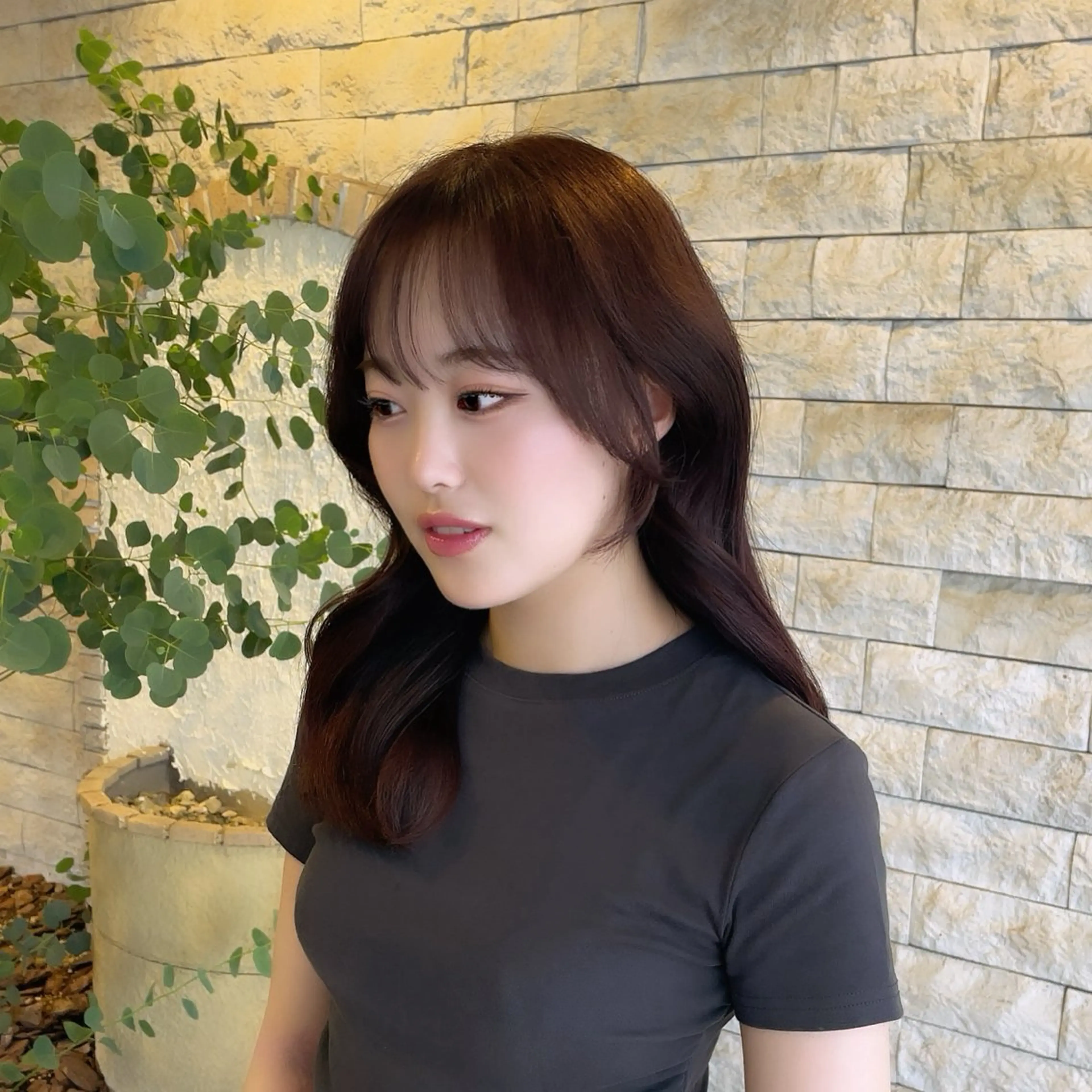 セミロング カラー くびれヘア 顔周りカット レイヤーカット カット ヘアカラー トリートメント suzuka/透明感 カラー 美髪縮毛矯正のヘアスタイル