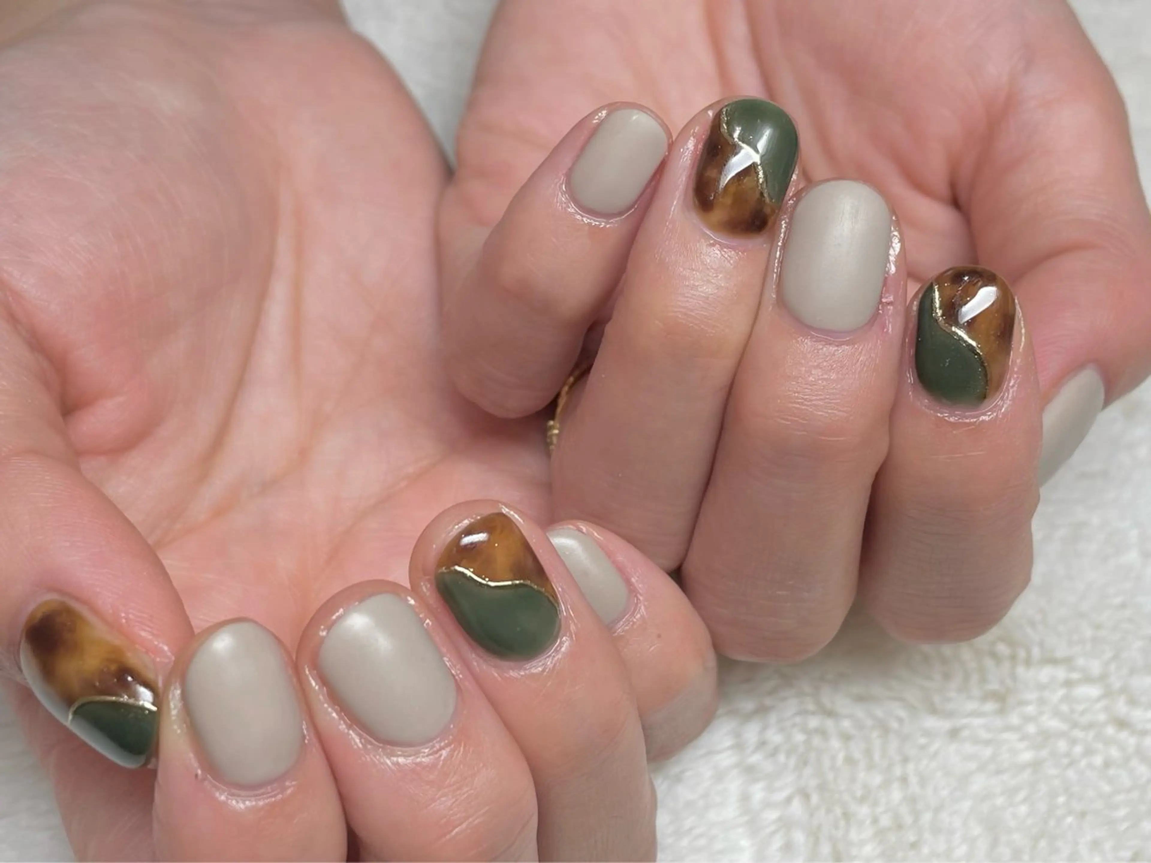 ネイル べっ甲ネイル マットネイル riri nail所属・riri-nail Rie Endoのネイルデザイン