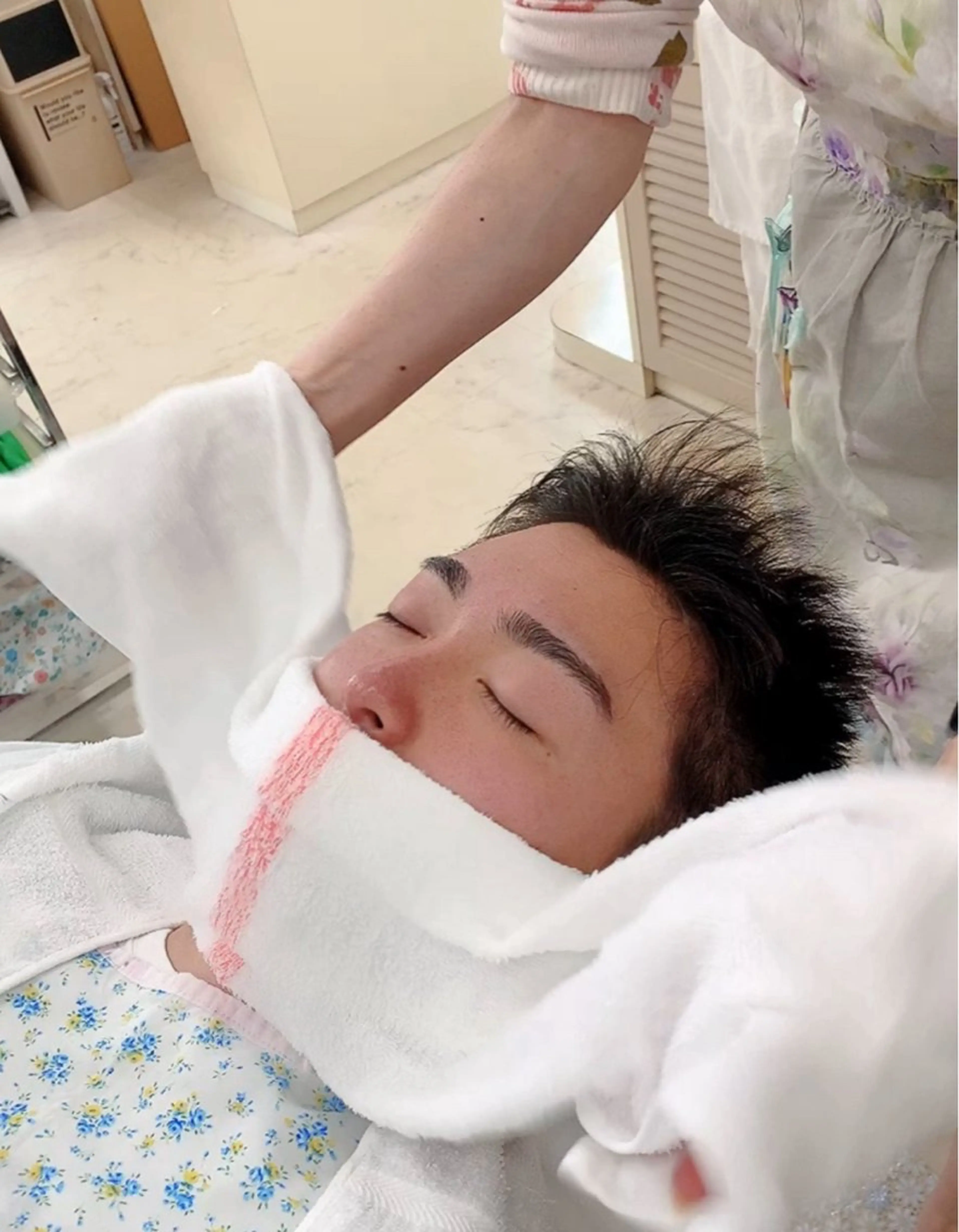 エステ 竹内 秀美のヘアスタイル