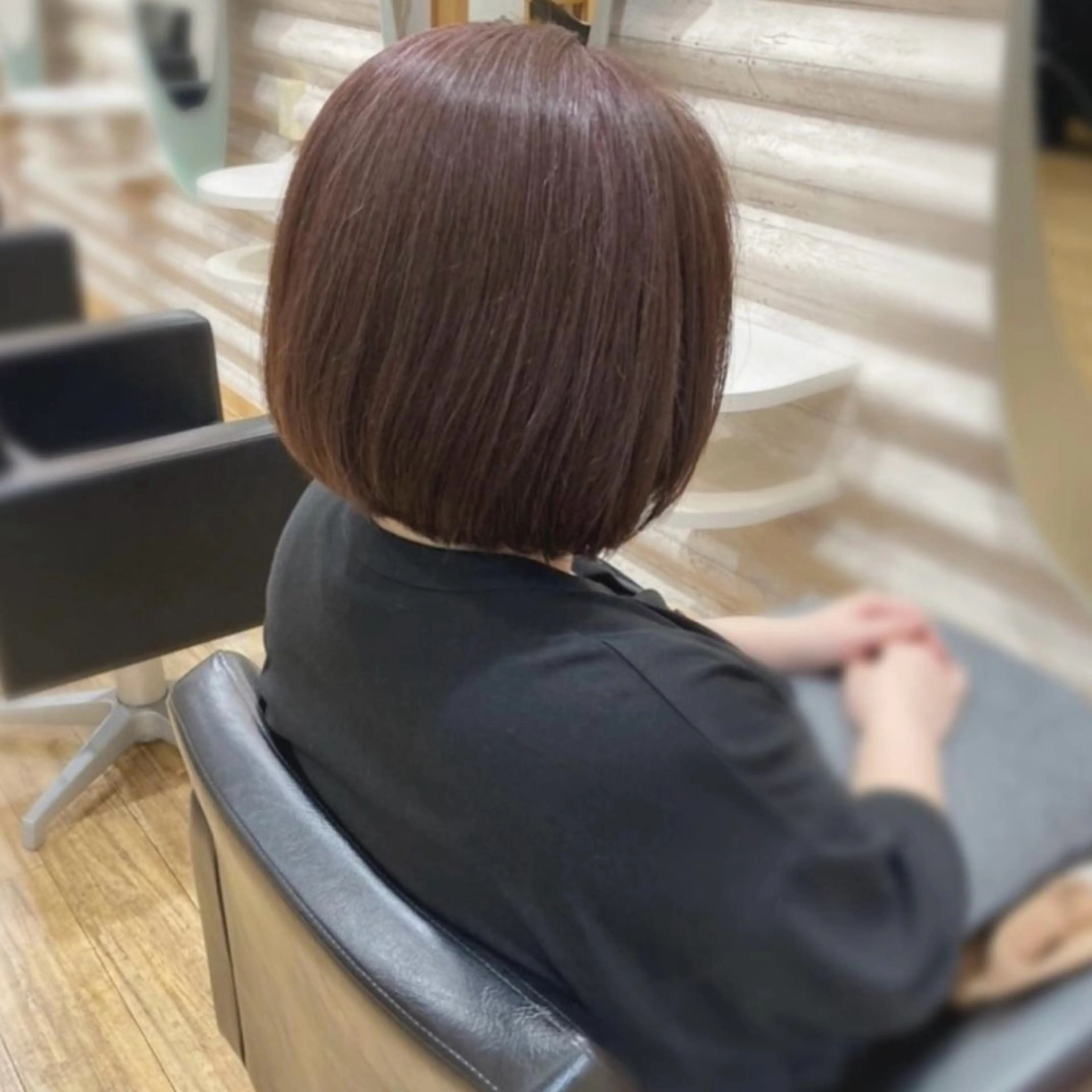 ミディアム カラー 髪質改善 カット トリートメント ダメージ毛が艶髪に 『ケア特化店』KONのヘアスタイル