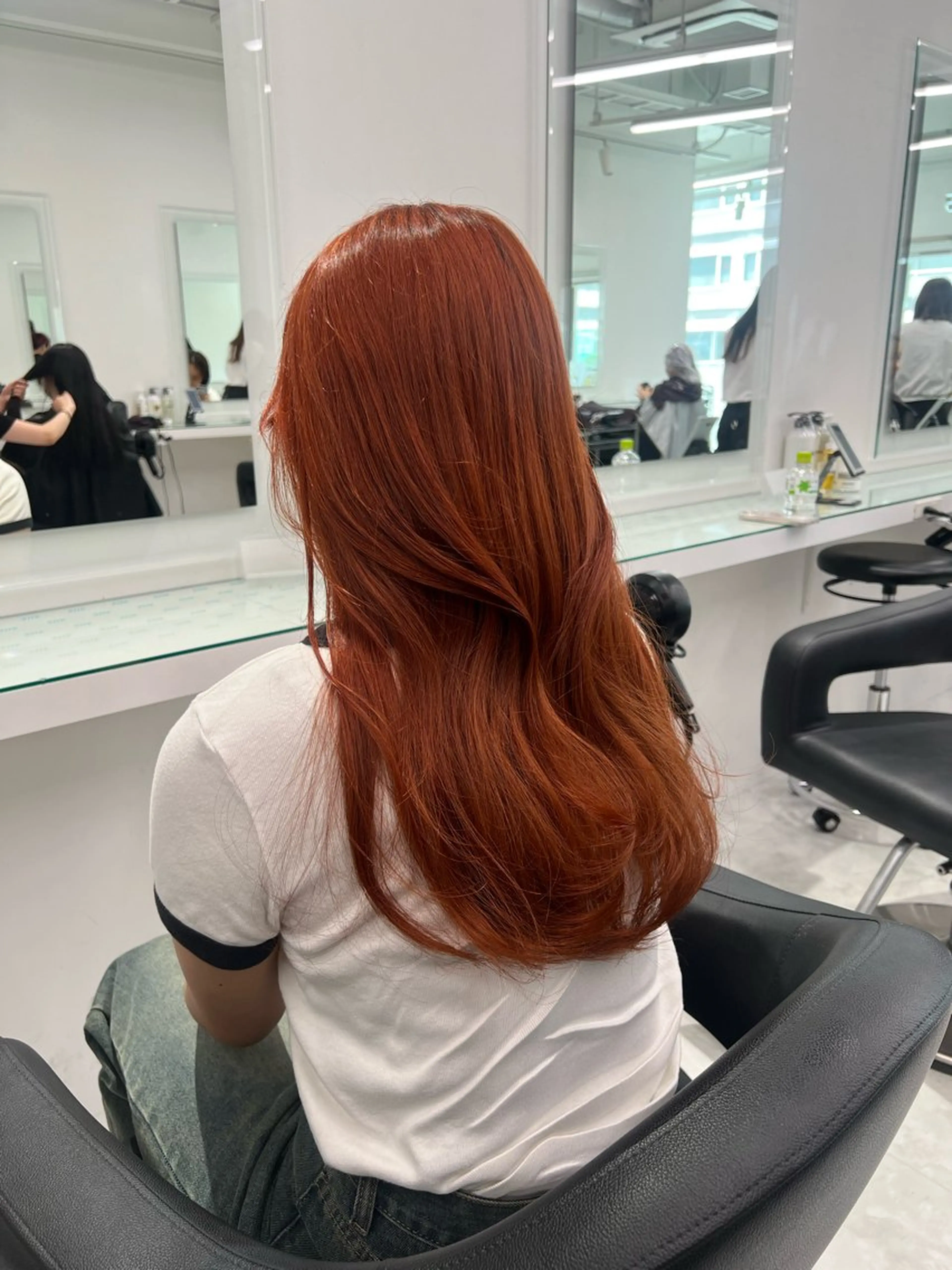 カラー 暖色カラーメンズ カットHIMENAのヘアスタイル