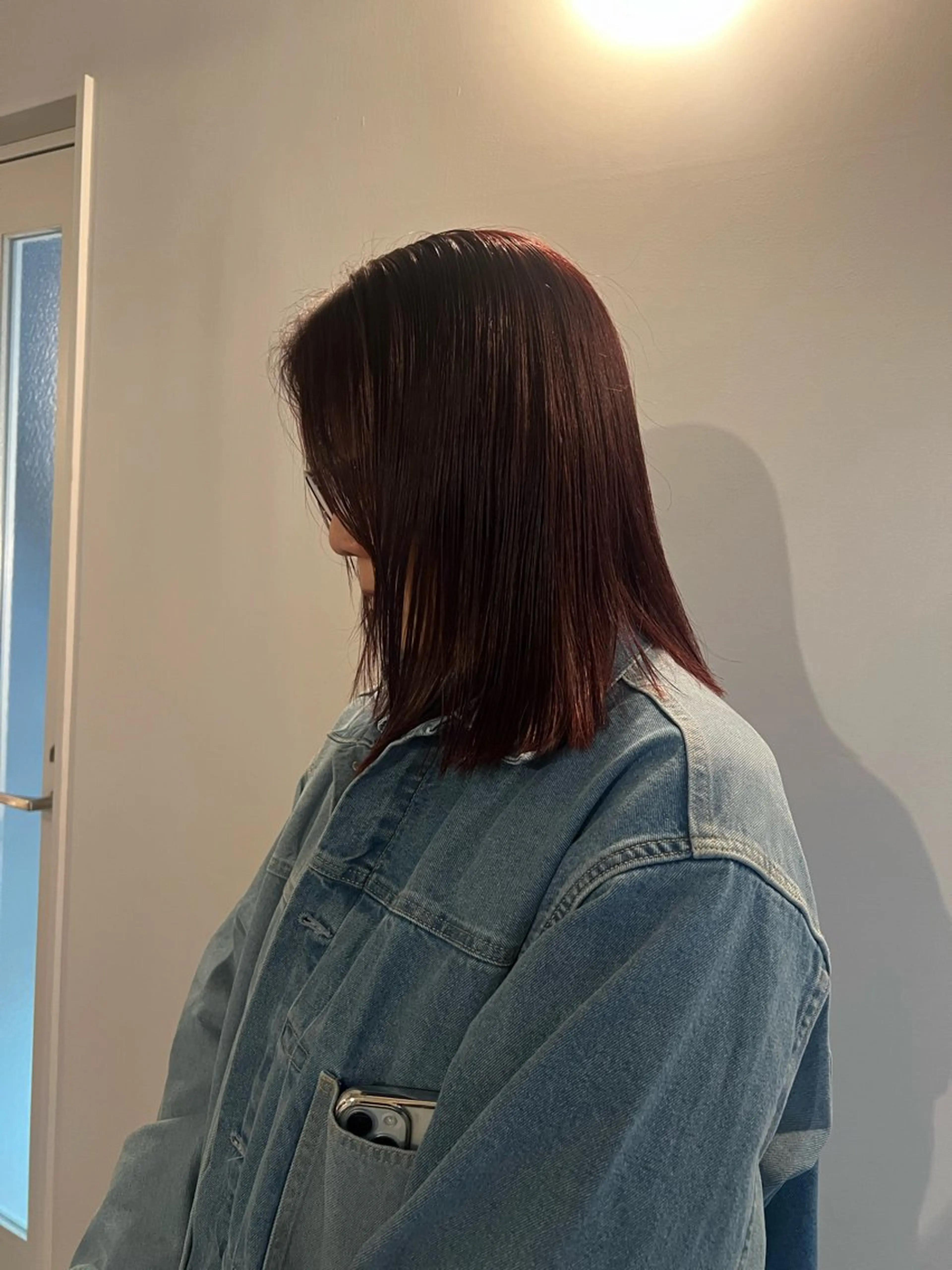 セミロング カラー 伊藤 美咲のヘアスタイル