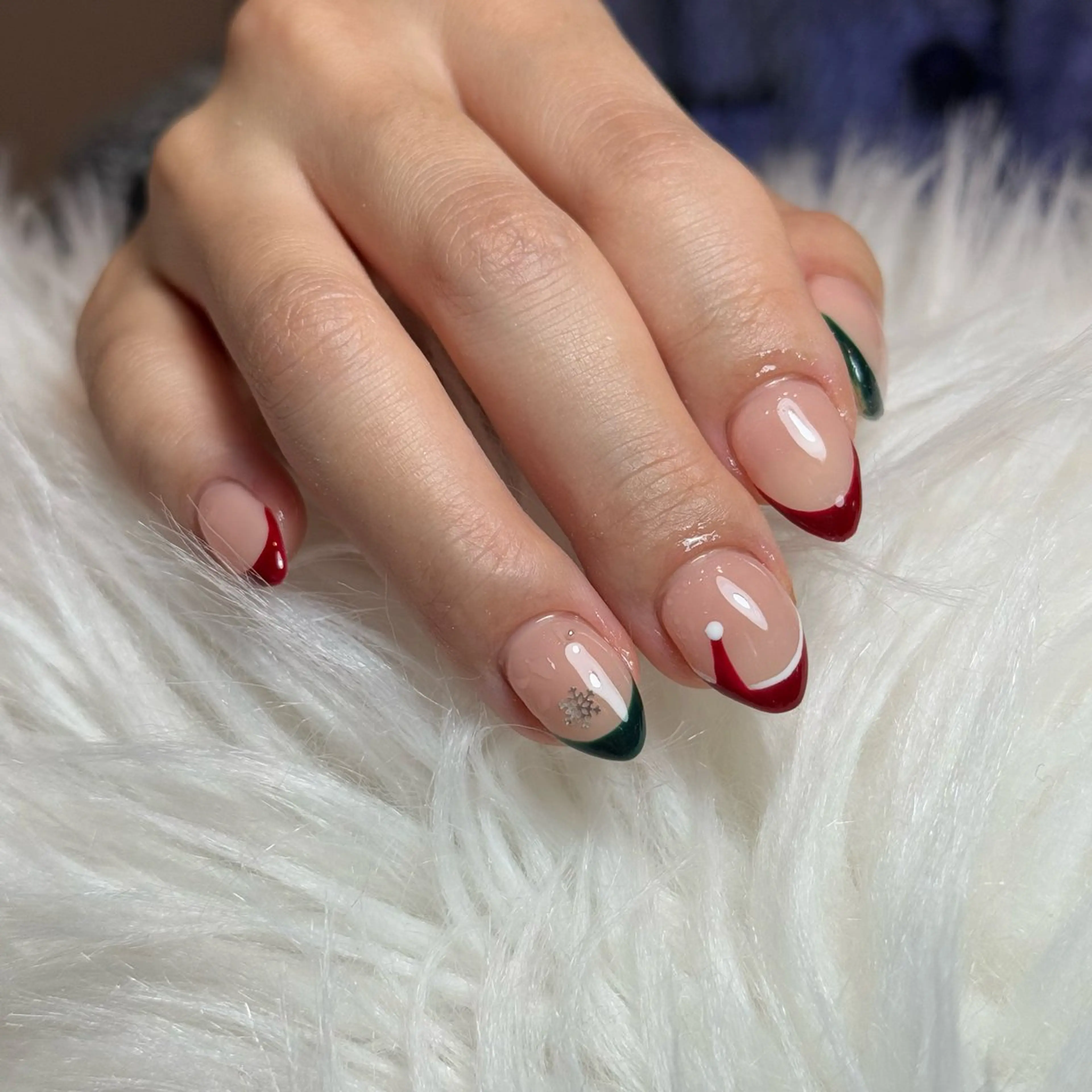 ネイル チークネイル フレンチネイル グラデーション キラキラネイル 韓国ネイル ハンドネイル Risa_ Nailのネイルデザイン