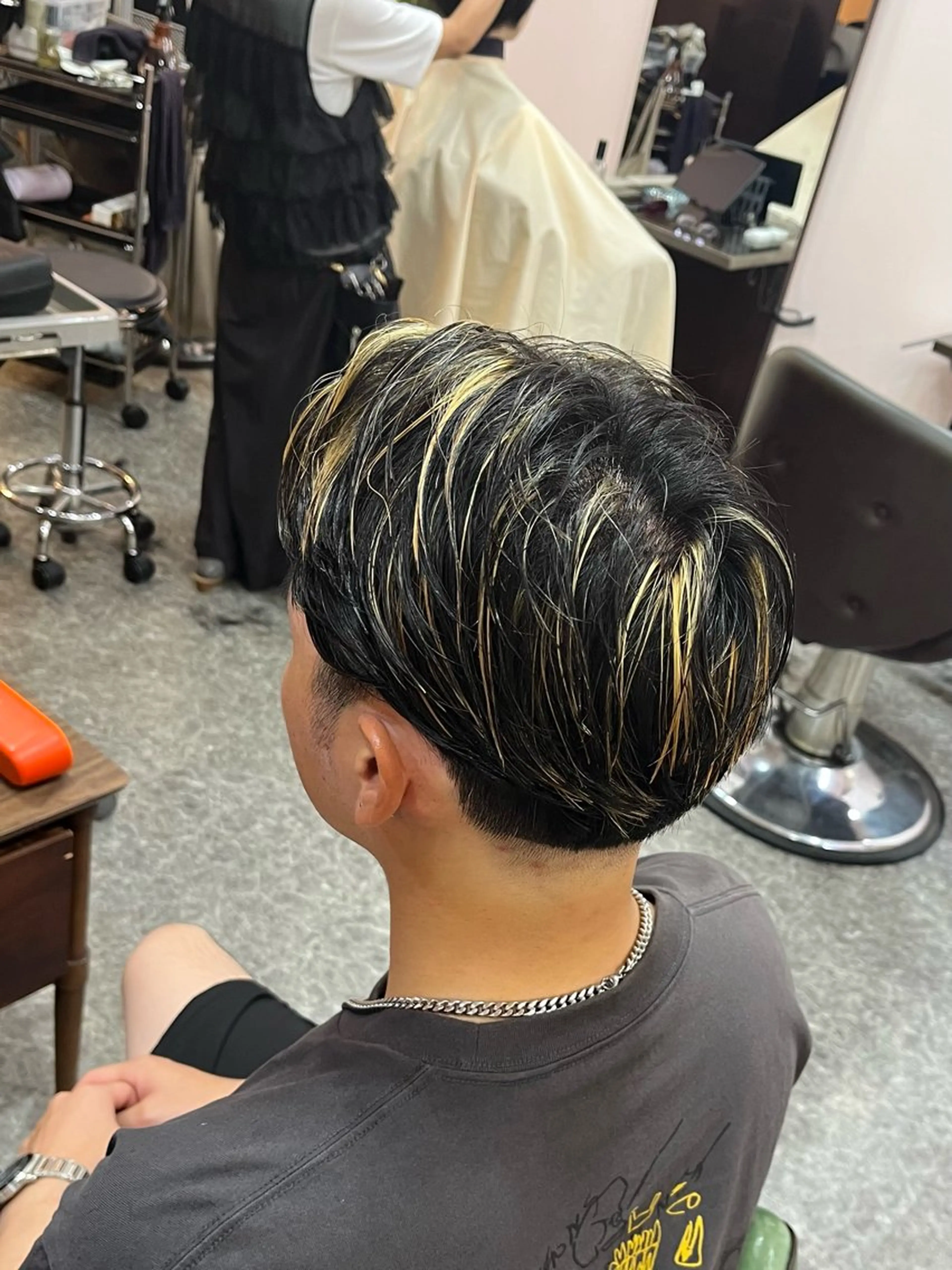 ミディアム CuMARi所属・歴7年🔥メンズ専門 自信しかありませんのヘアスタイル