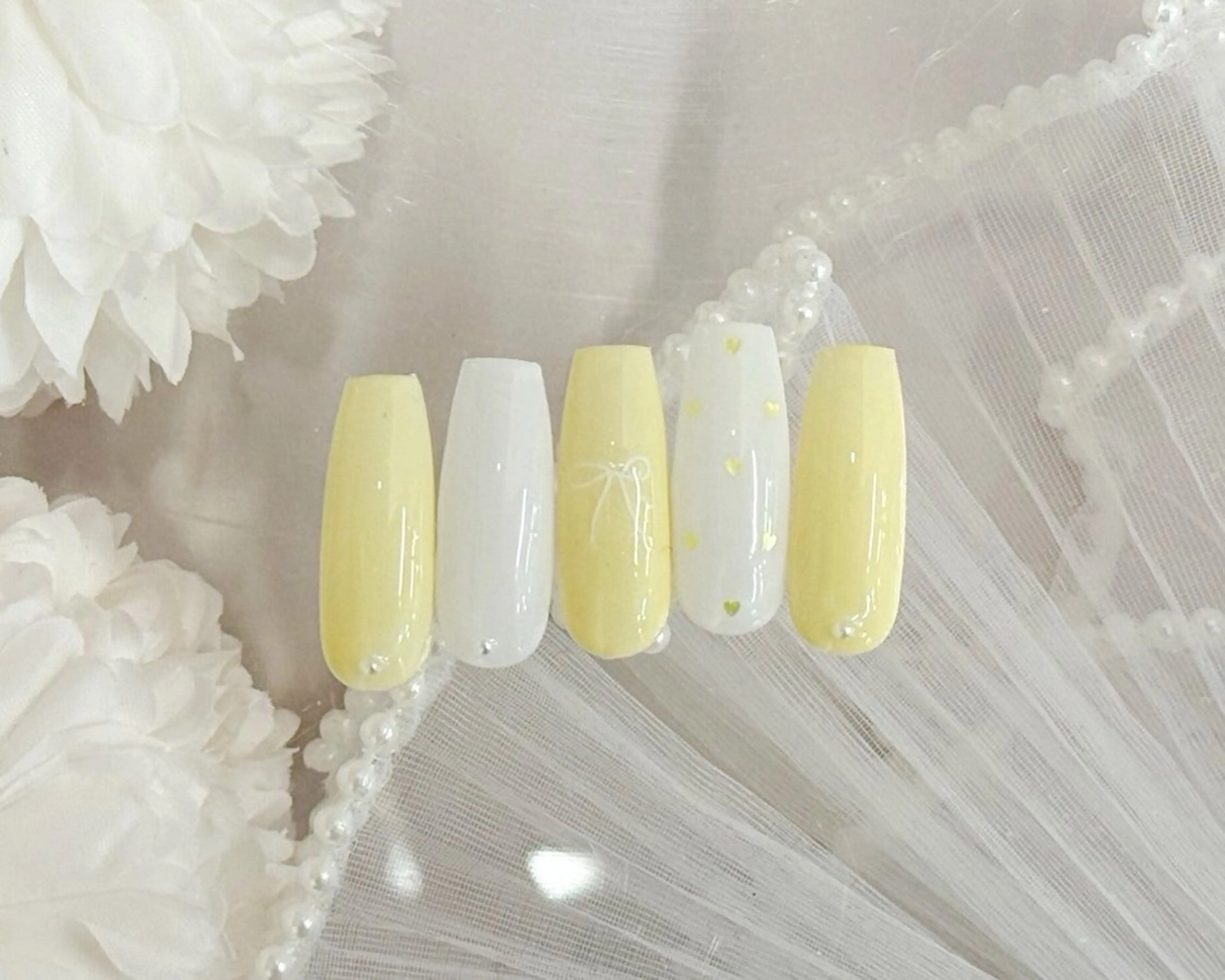 ネイル アートネイル フラッシュネイル フラワーネイル ジェルネイル ガーリー ハンドネイル Puti nailのネイルデザイン