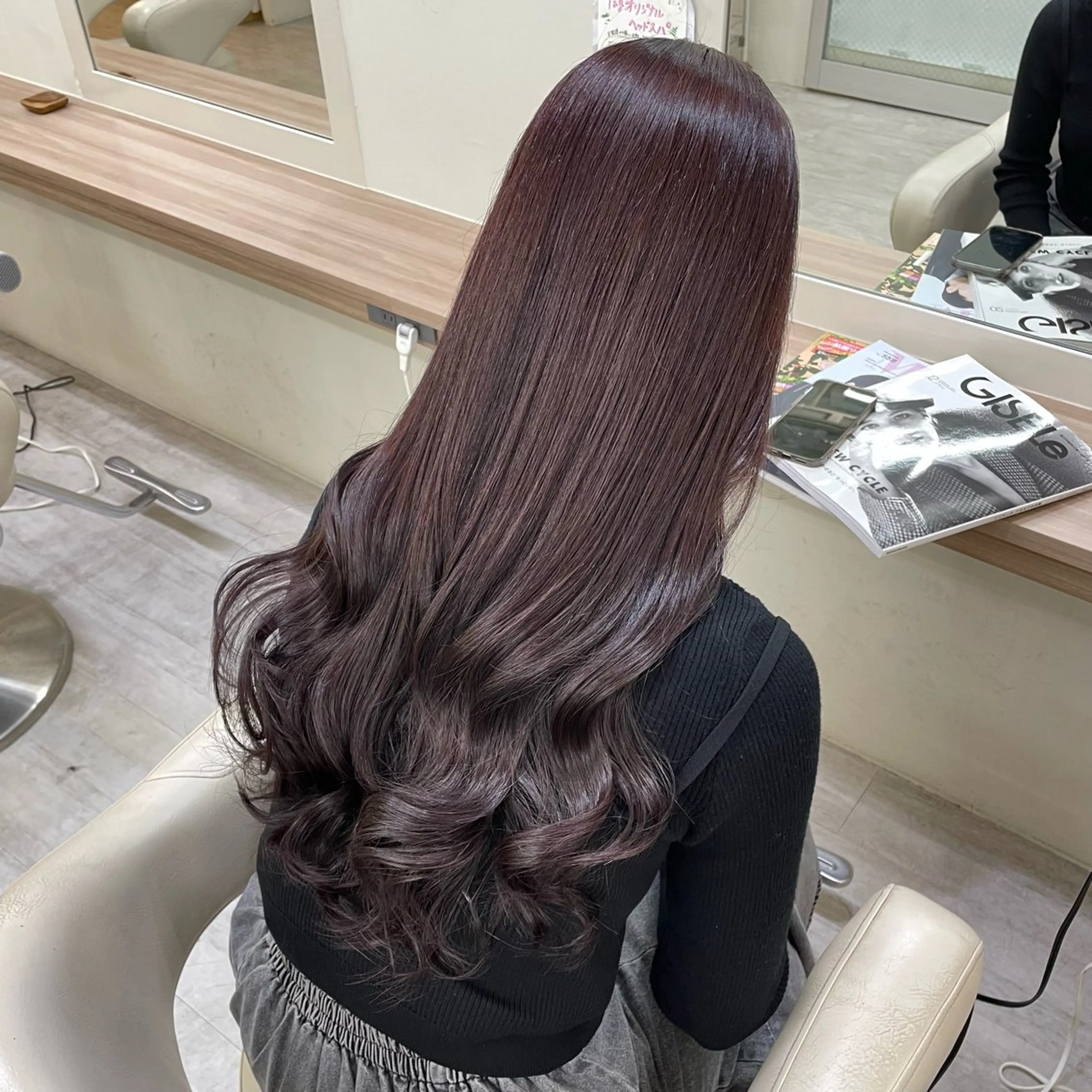 ロング カット ヘアカラー 美髪ストレート 🌙上山リルのヘアスタイル