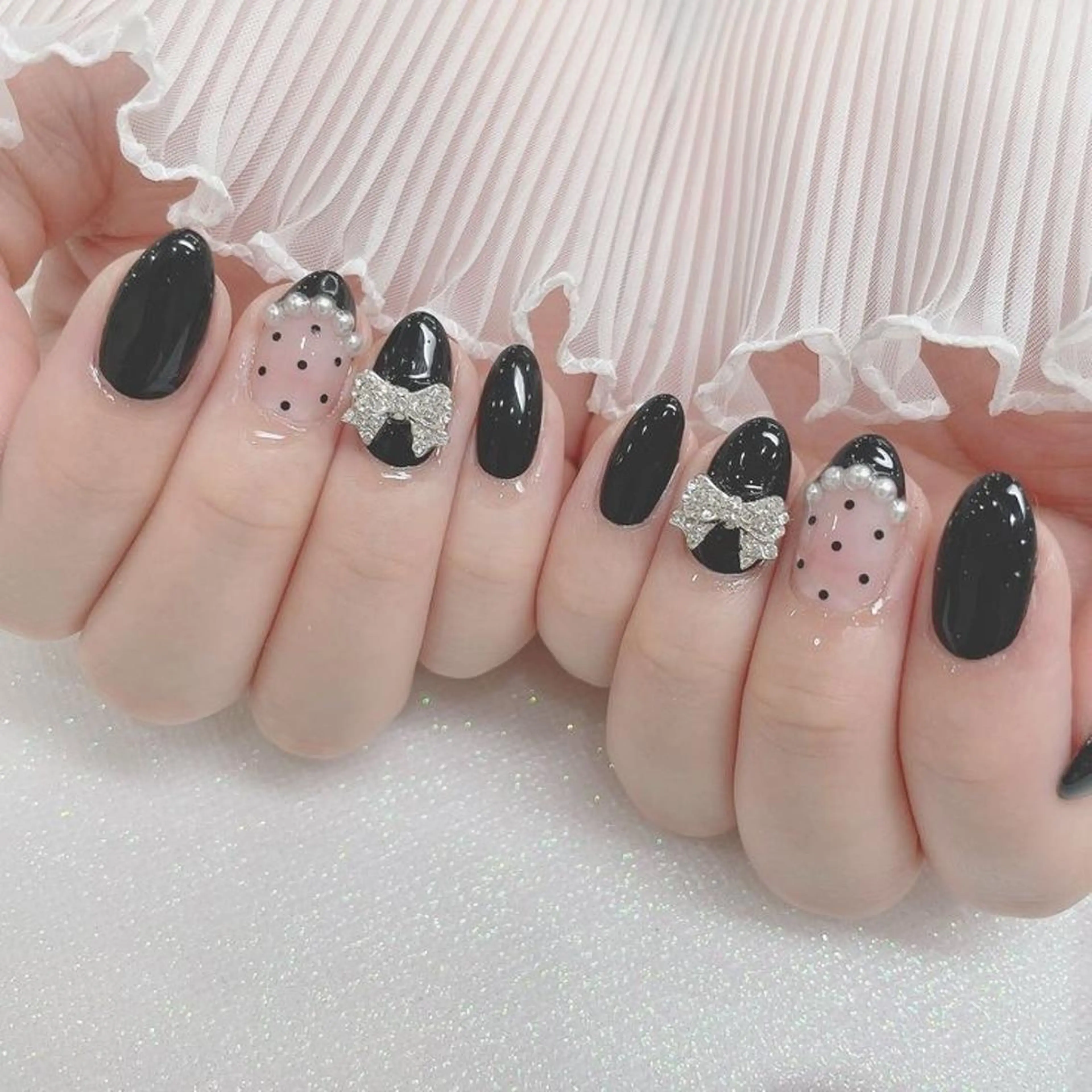 ネイル 長さ出し フレンチネイル グラデーション 卒業式 マグネットネイル ハンドネイル MIHANA SAKURAのネイルデザイン