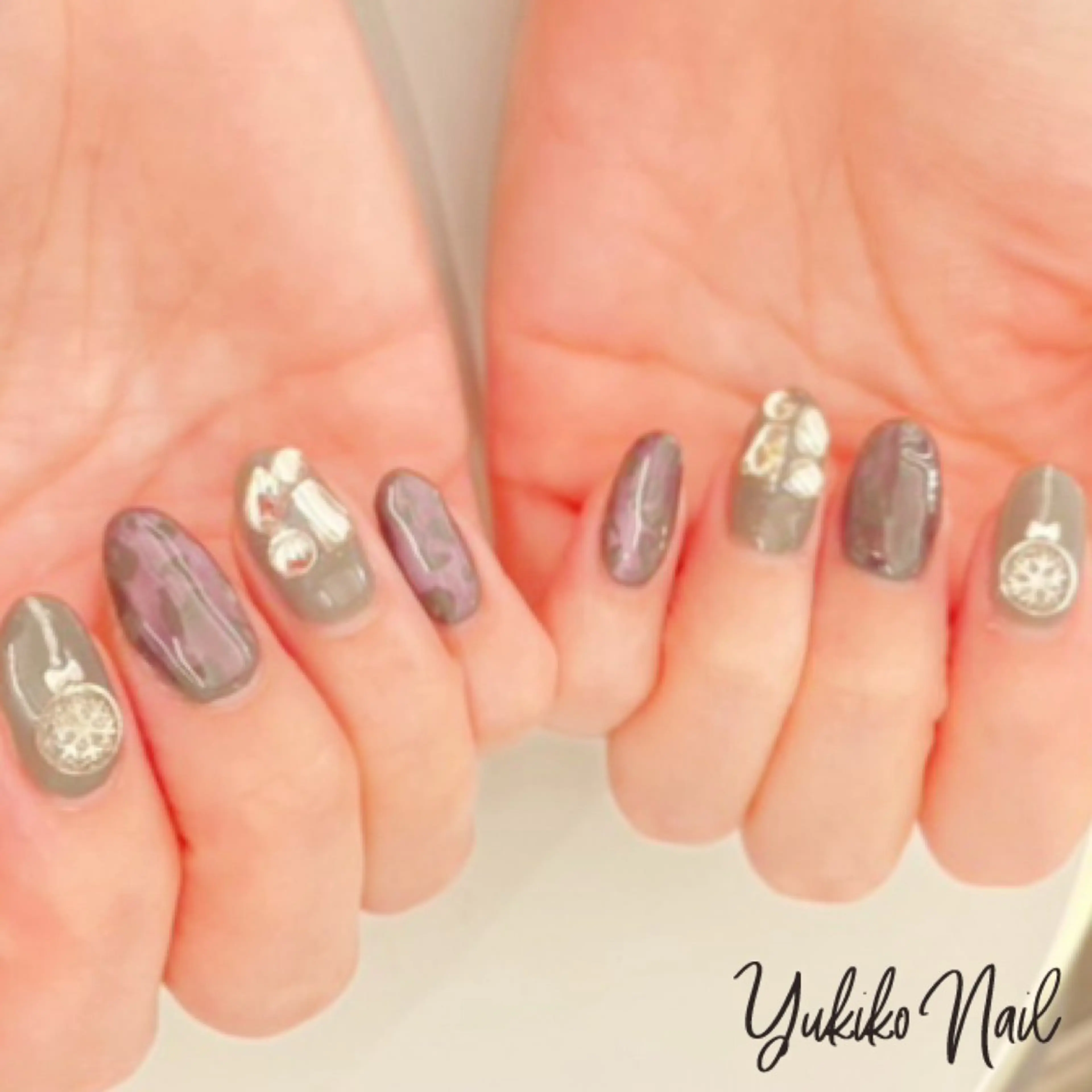 ネイル アニマル柄 アートネイル マグネットネイル ハンドネイル ユキコ ネイルのネイルデザイン