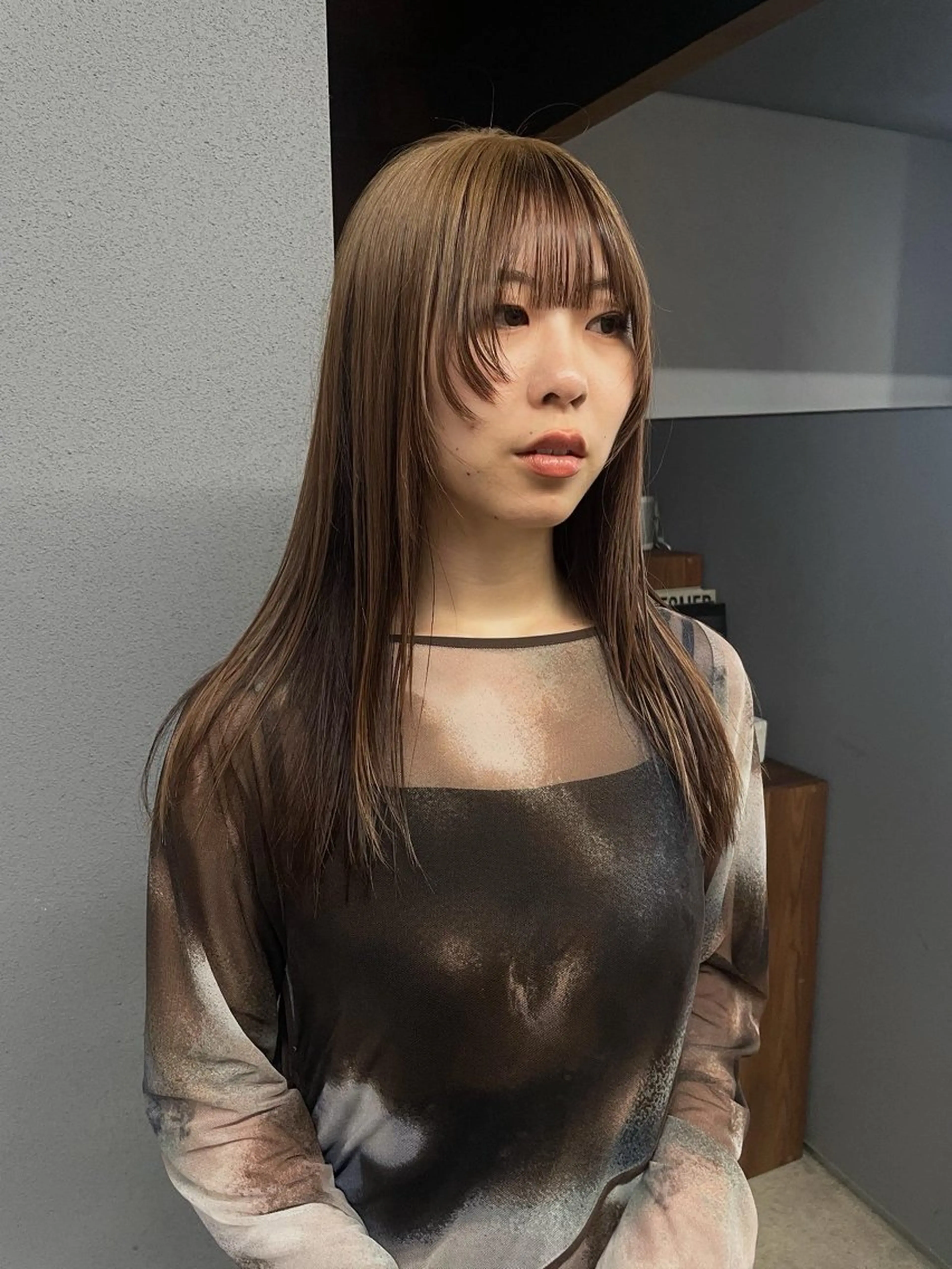 セミロング カット ヘアカラー Urasaki Miyuのヘアスタイル