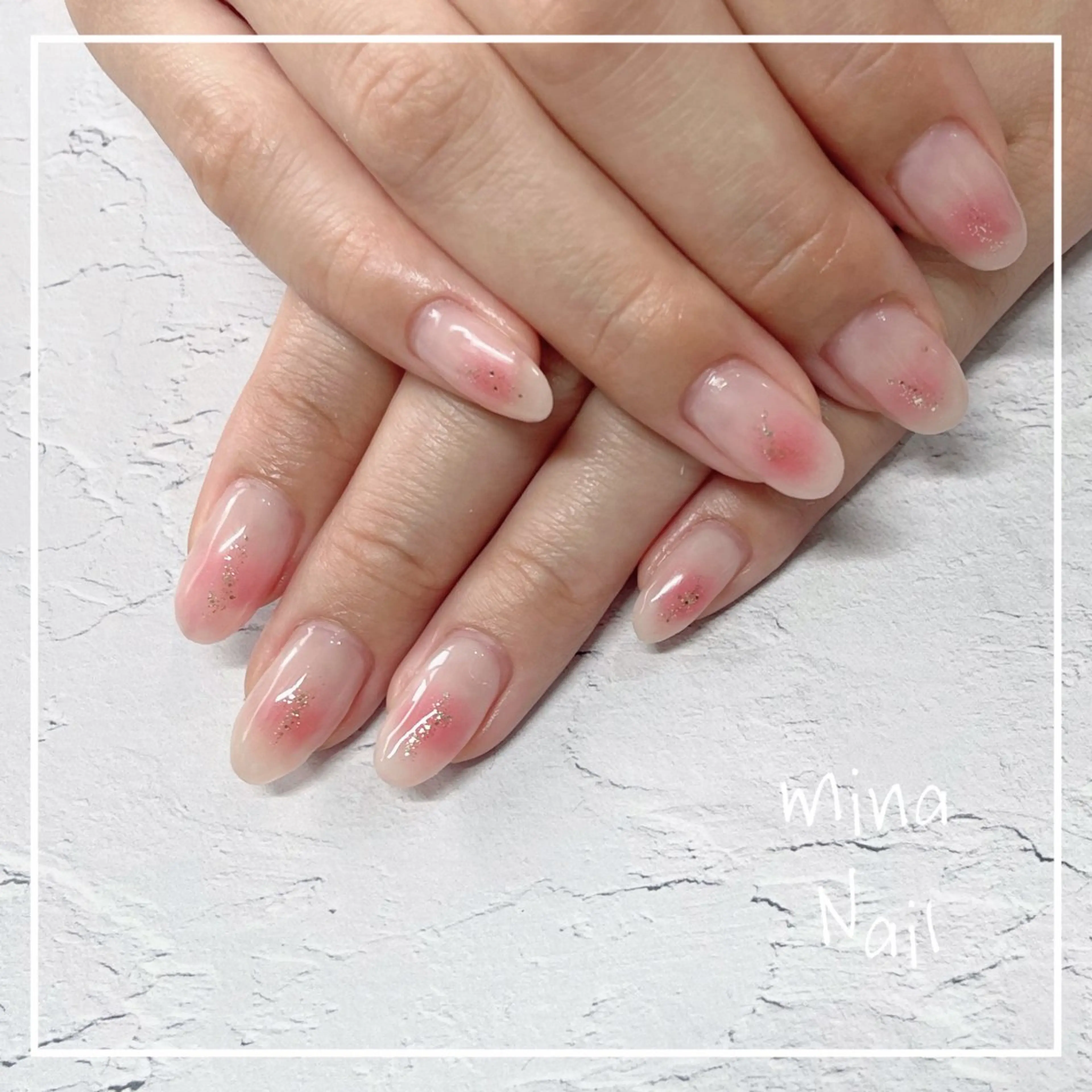 ネイル チークネイル グラデーション mina Nailのネイルデザイン