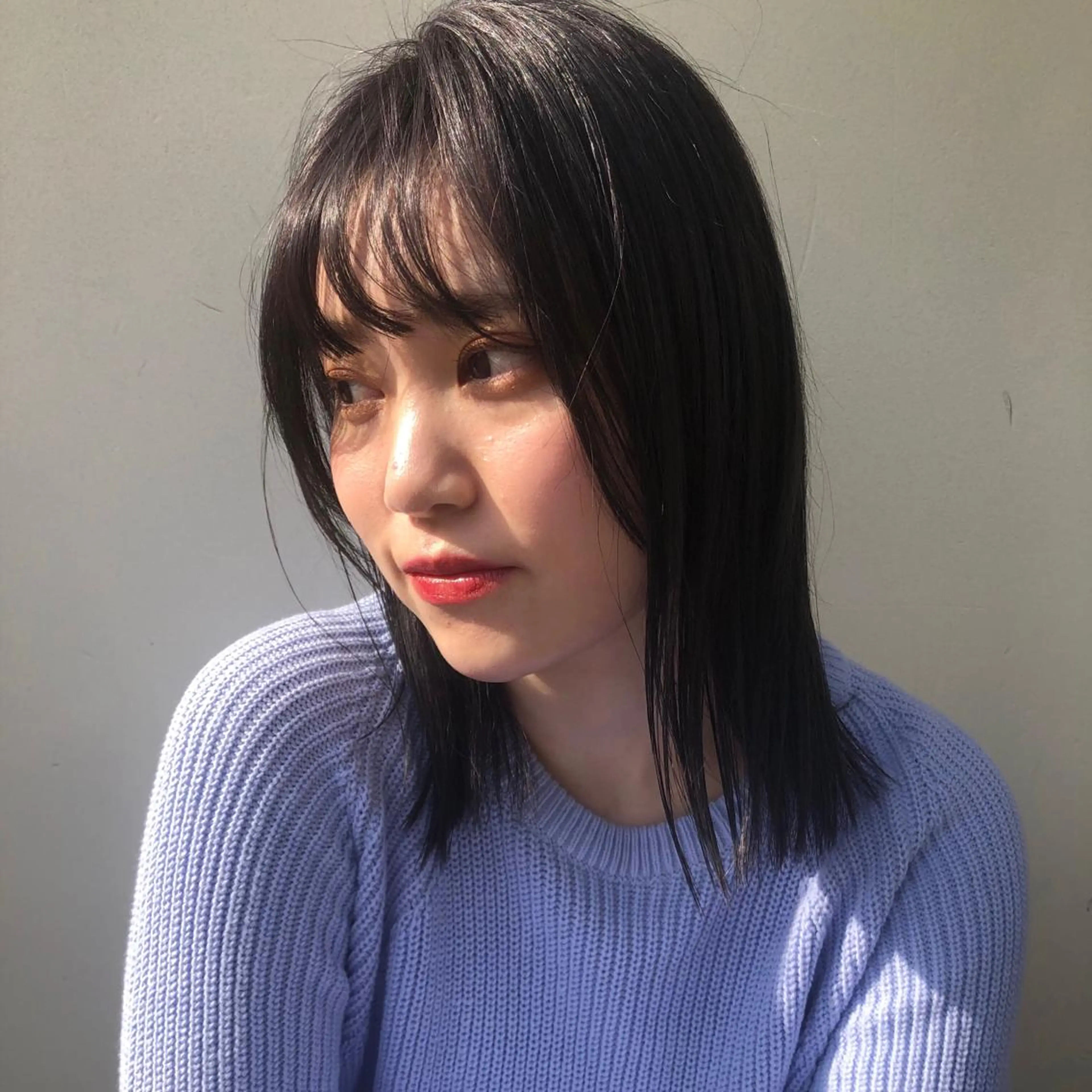 ミディアム カラー ネイビーカラー 石川 友美のその他イメージ