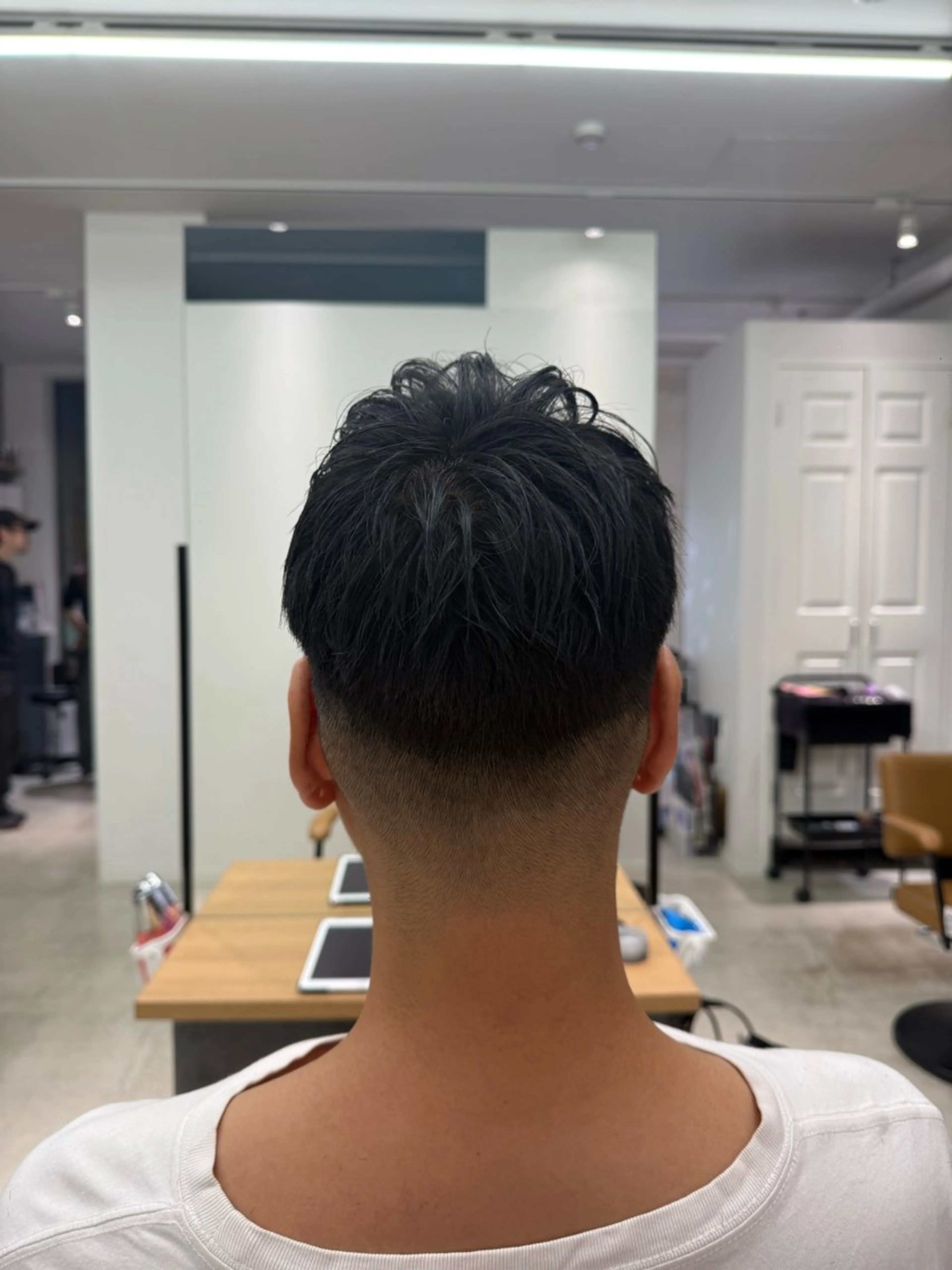 ショート メンズ 知念 夢華のヘアスタイル