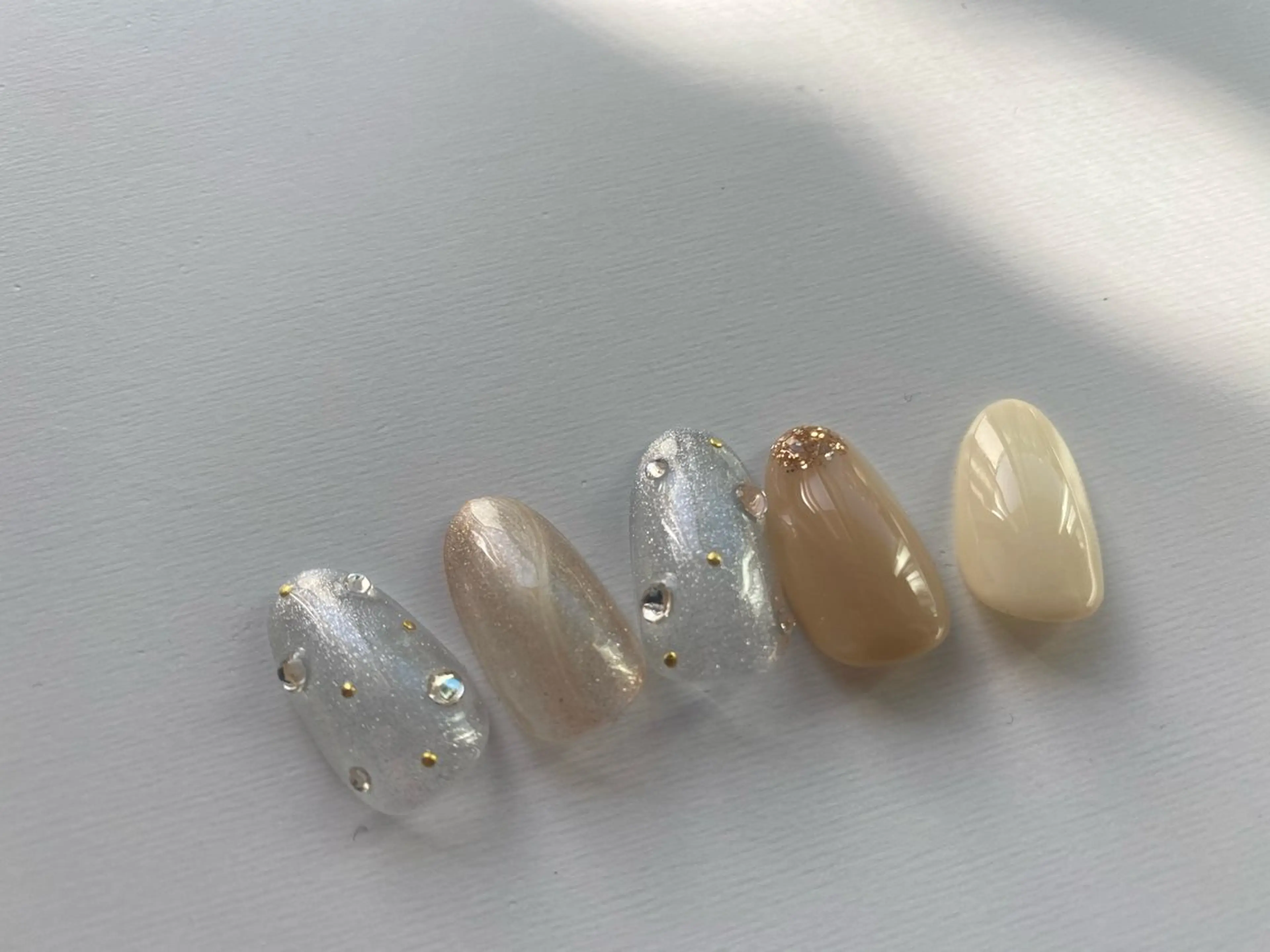 ネイル クリアネイル シンプルネイル 苦楽園the she nailのネイルデザイン