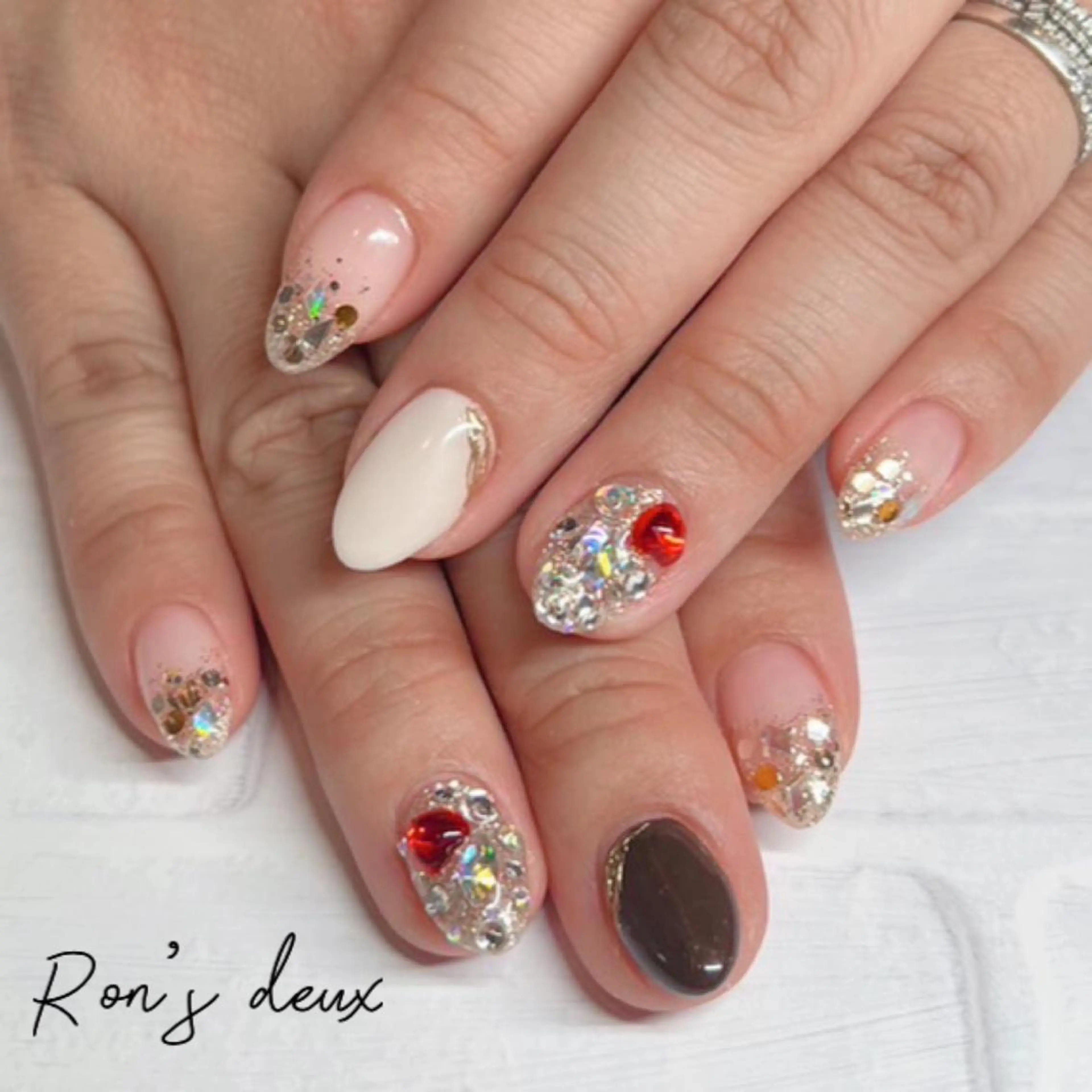 ネイル Ron's nail 笹岡のネイルデザイン