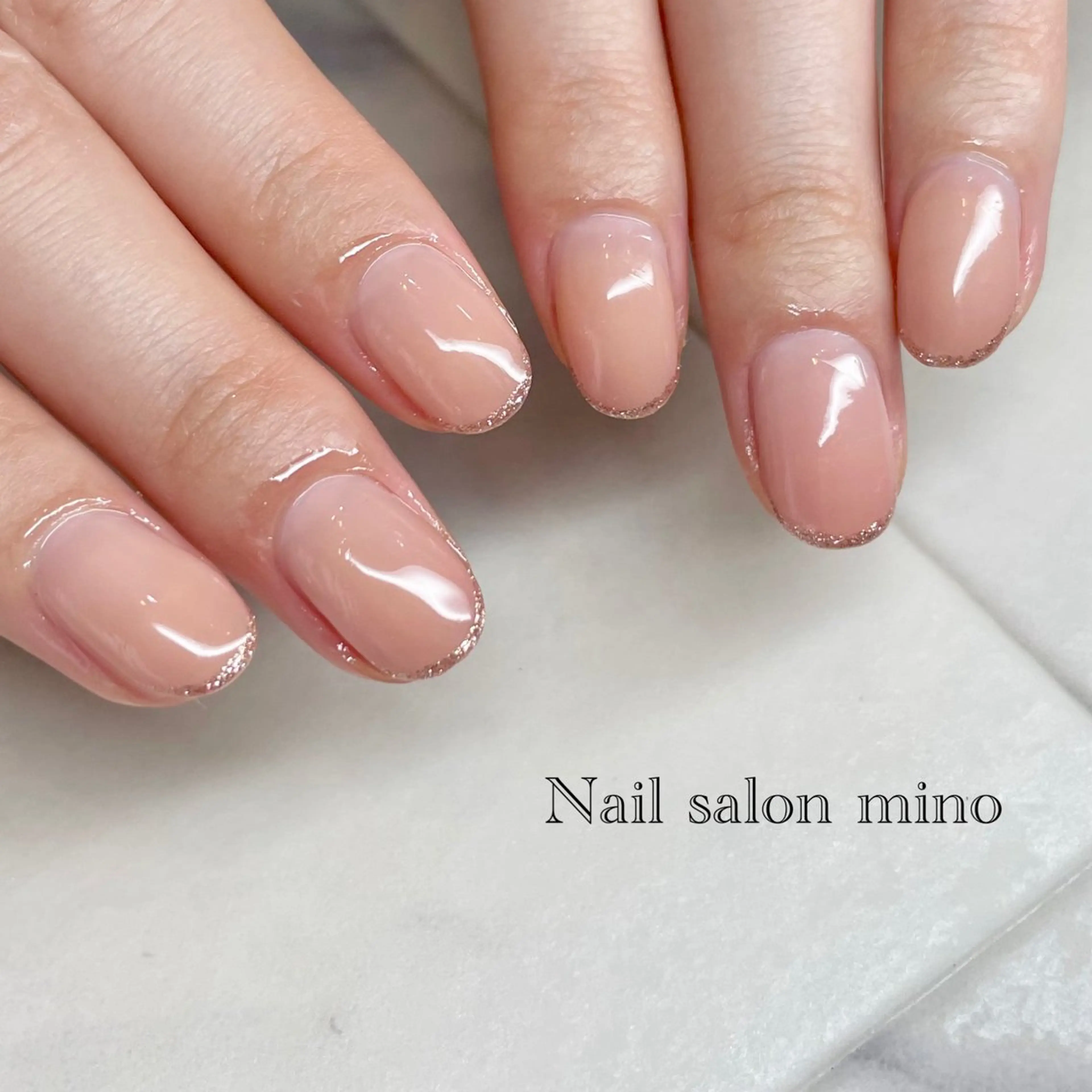 ネイル グラデーション ラメ(グリッター) スカルプネイル シンプルネイル ハンドネイル 三野　nail salon minoのネイルデザイン