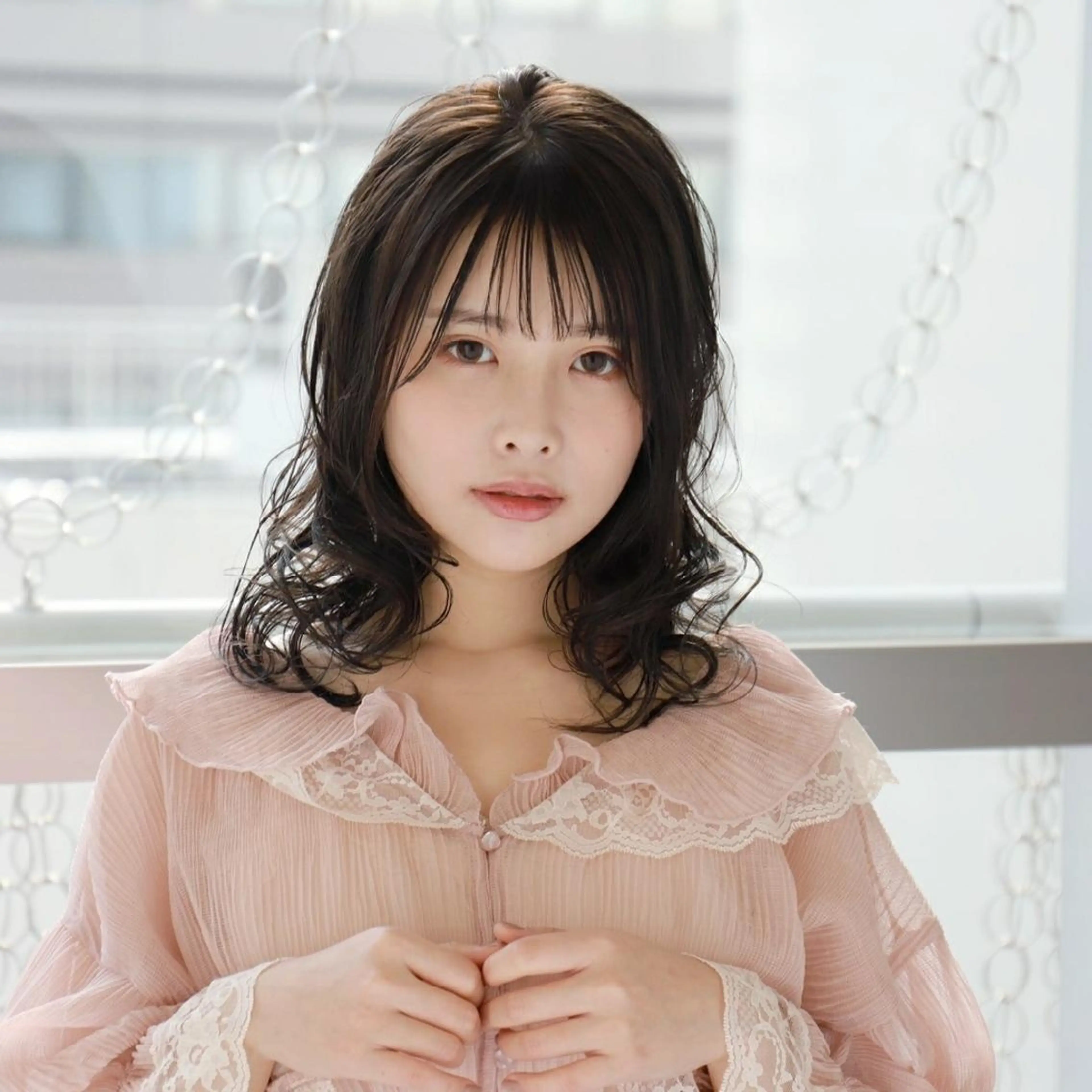 ミディアム パーマ カラー ヘアアレンジ 🩵美艶髪×透明感 カラー×質感再生💚のヘアスタイル