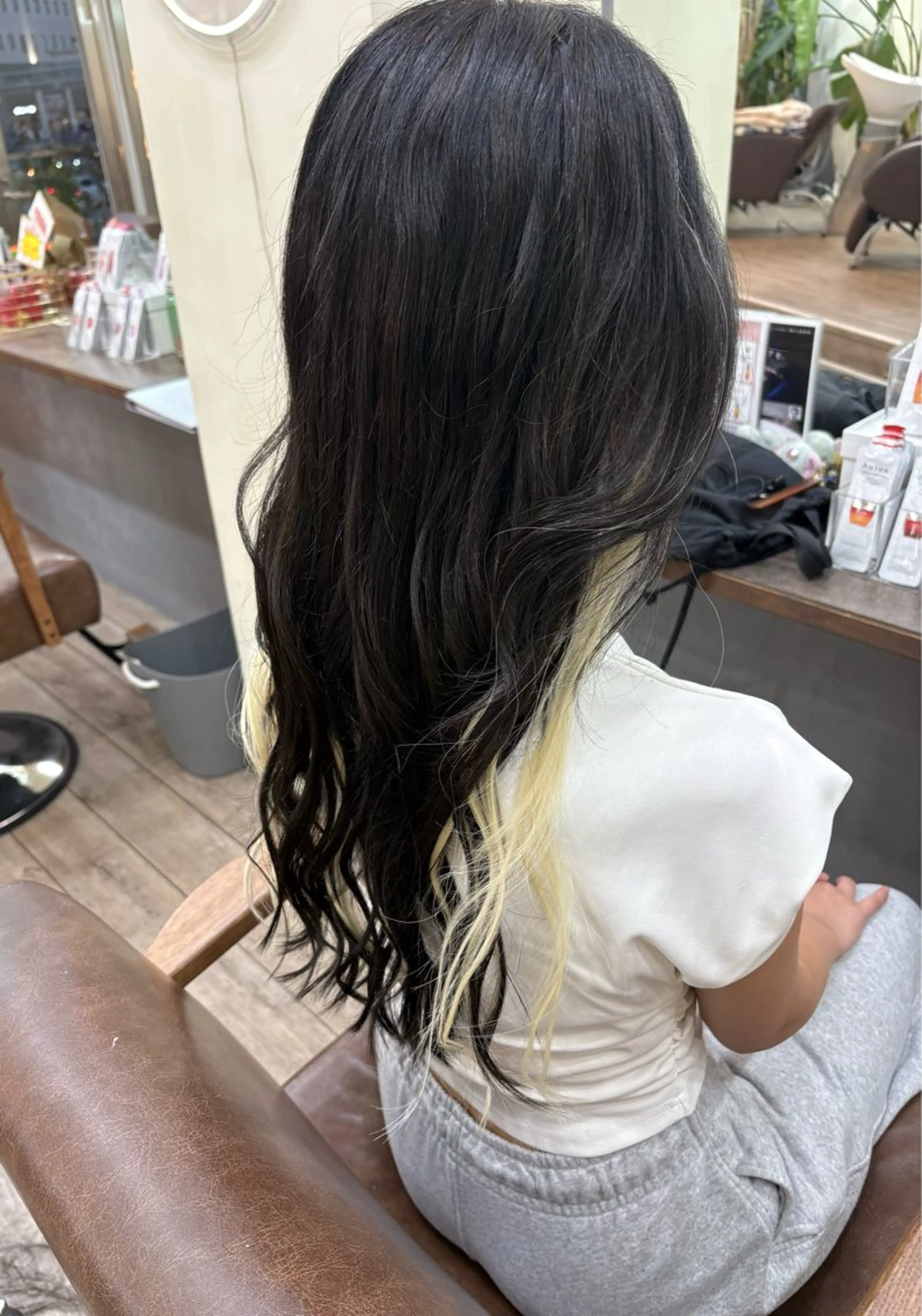 エクステ 飯泉 夏琉のヘアスタイル