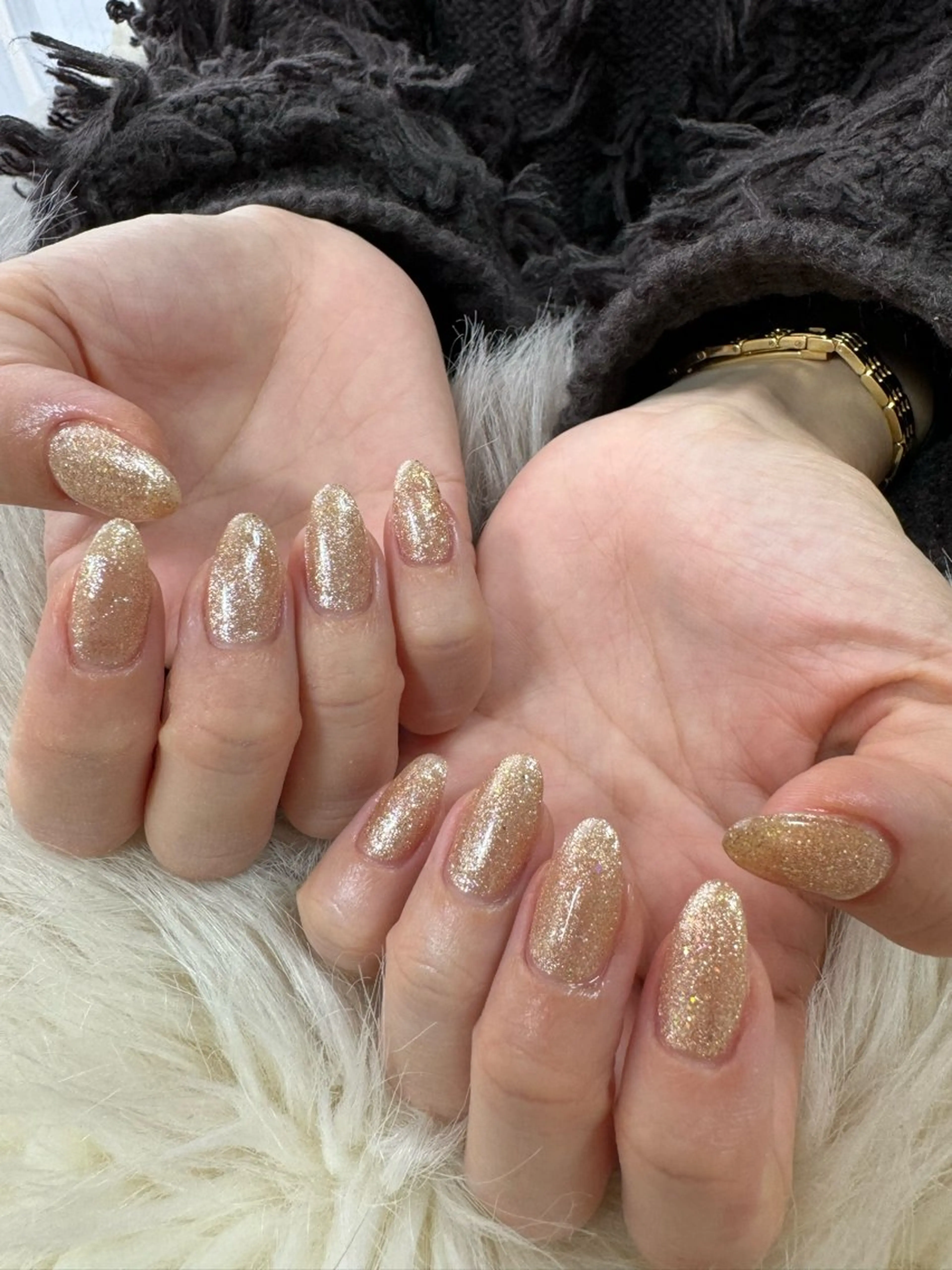 ネイル ジェルネイル ラメ(グリッター) 持ち込み オフィスネイル ワンカラーネイル ハンドネイル flowers nailのネイルデザイン