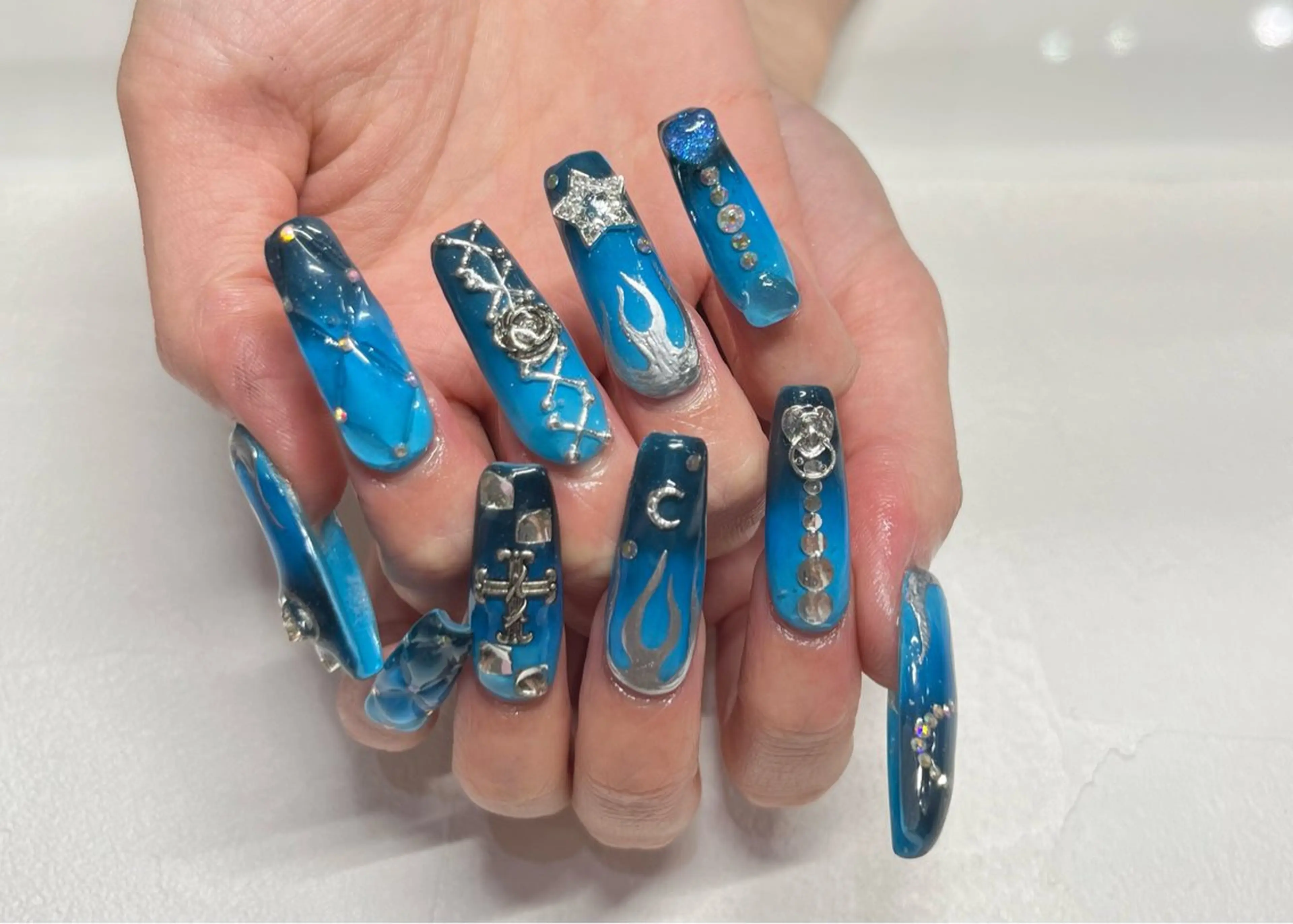 ネイル ハンドネイル Ikarashi Mimuのネイルデザイン