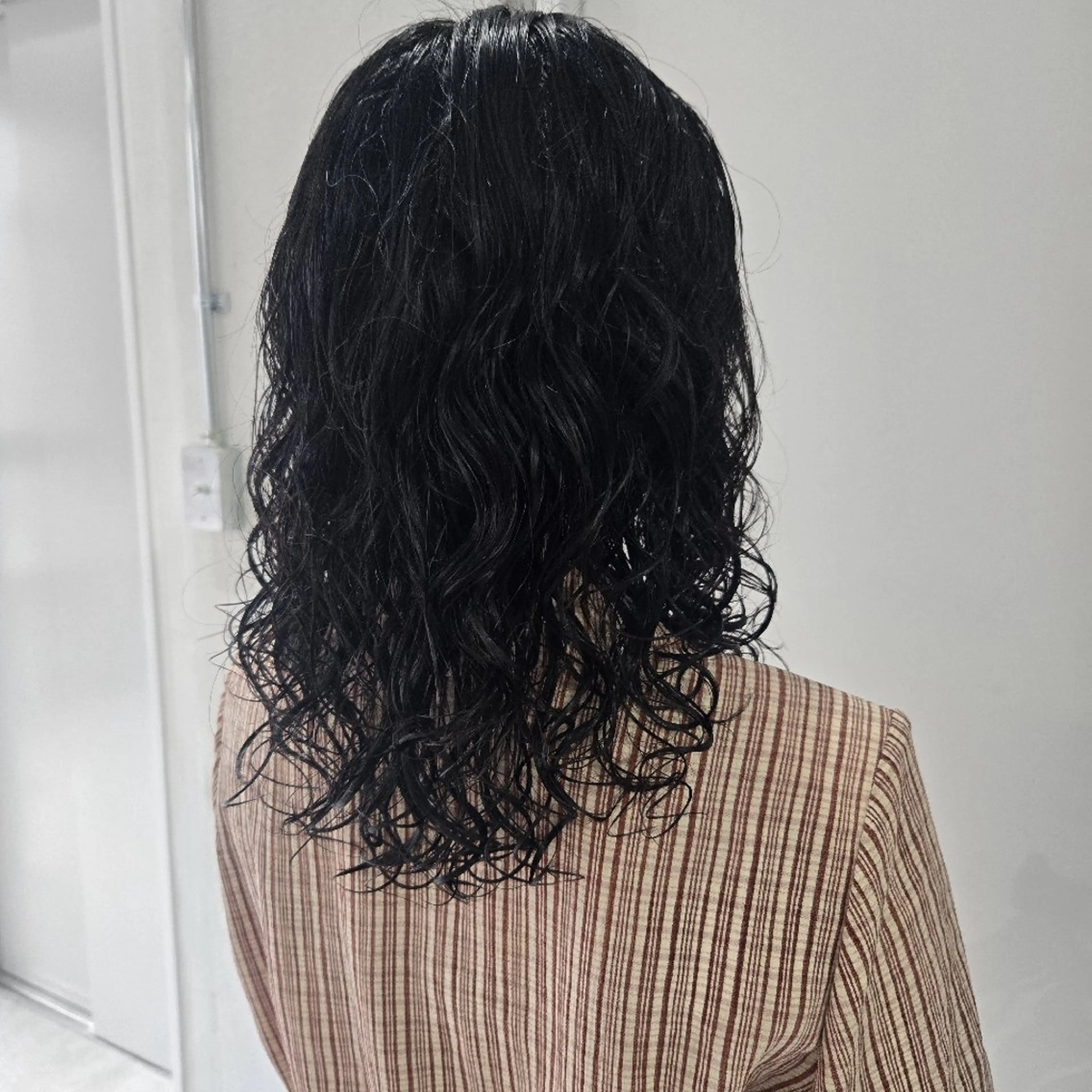 セミロング パーマ JESTER　寺町店所属・miku/髪質改善 /ブリーチ/縮毛矯正のヘアスタイル