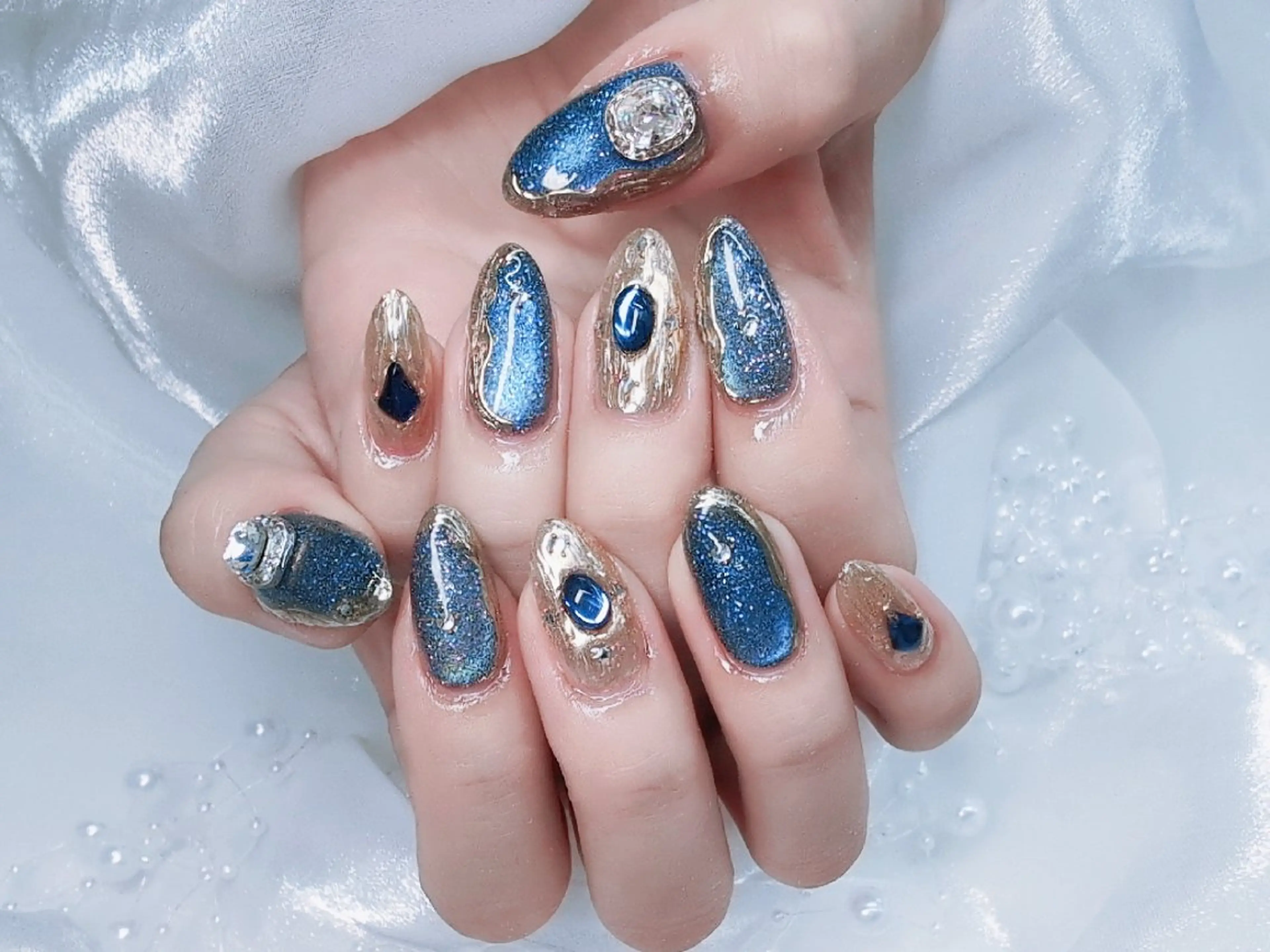 ネイル 長さ出し フラッシュネイル フレンチネイル キラキラネイル ラメ(グリッター) Chouette Nailのネイルデザイン