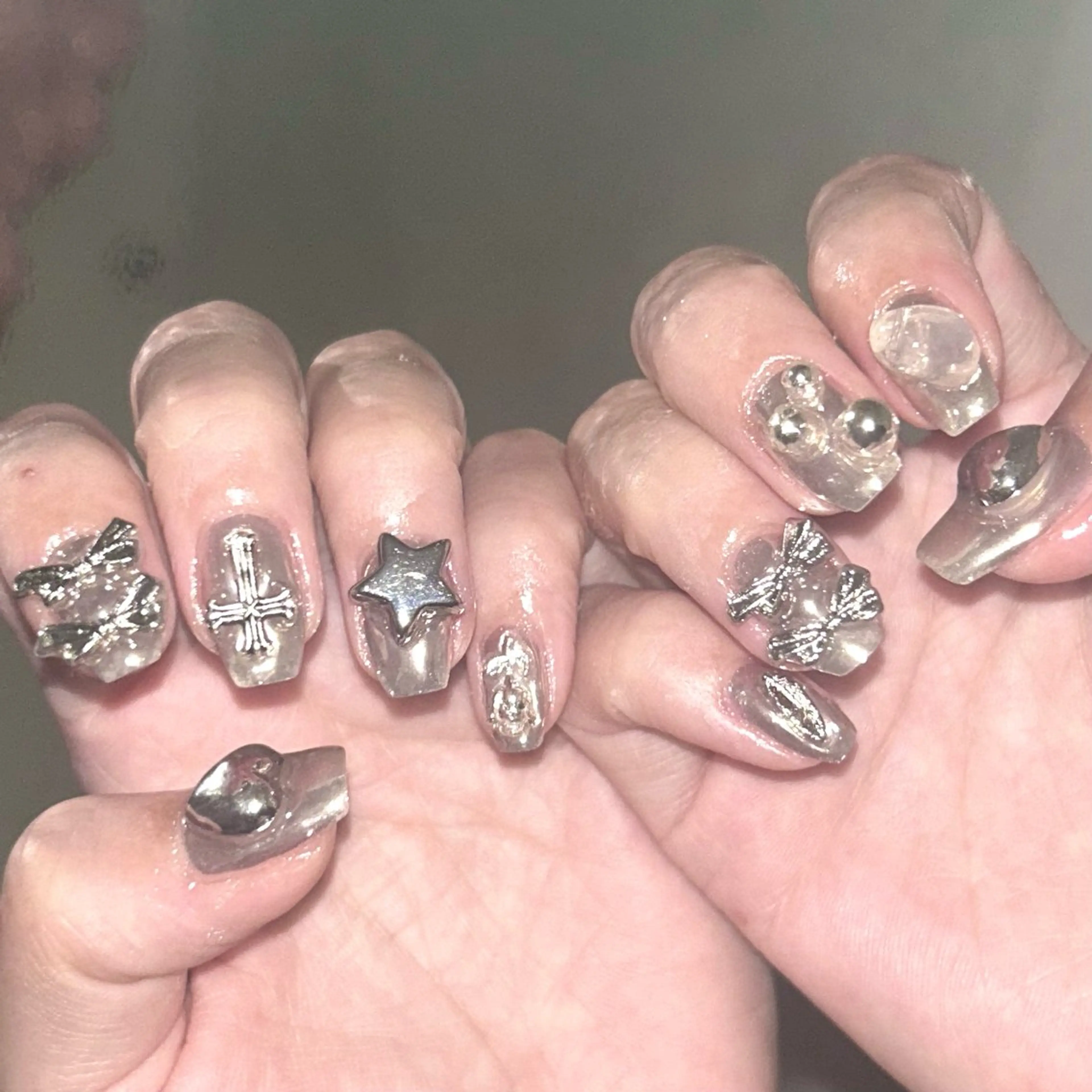 ネイル VENUSBELT hidekaのネイルデザイン