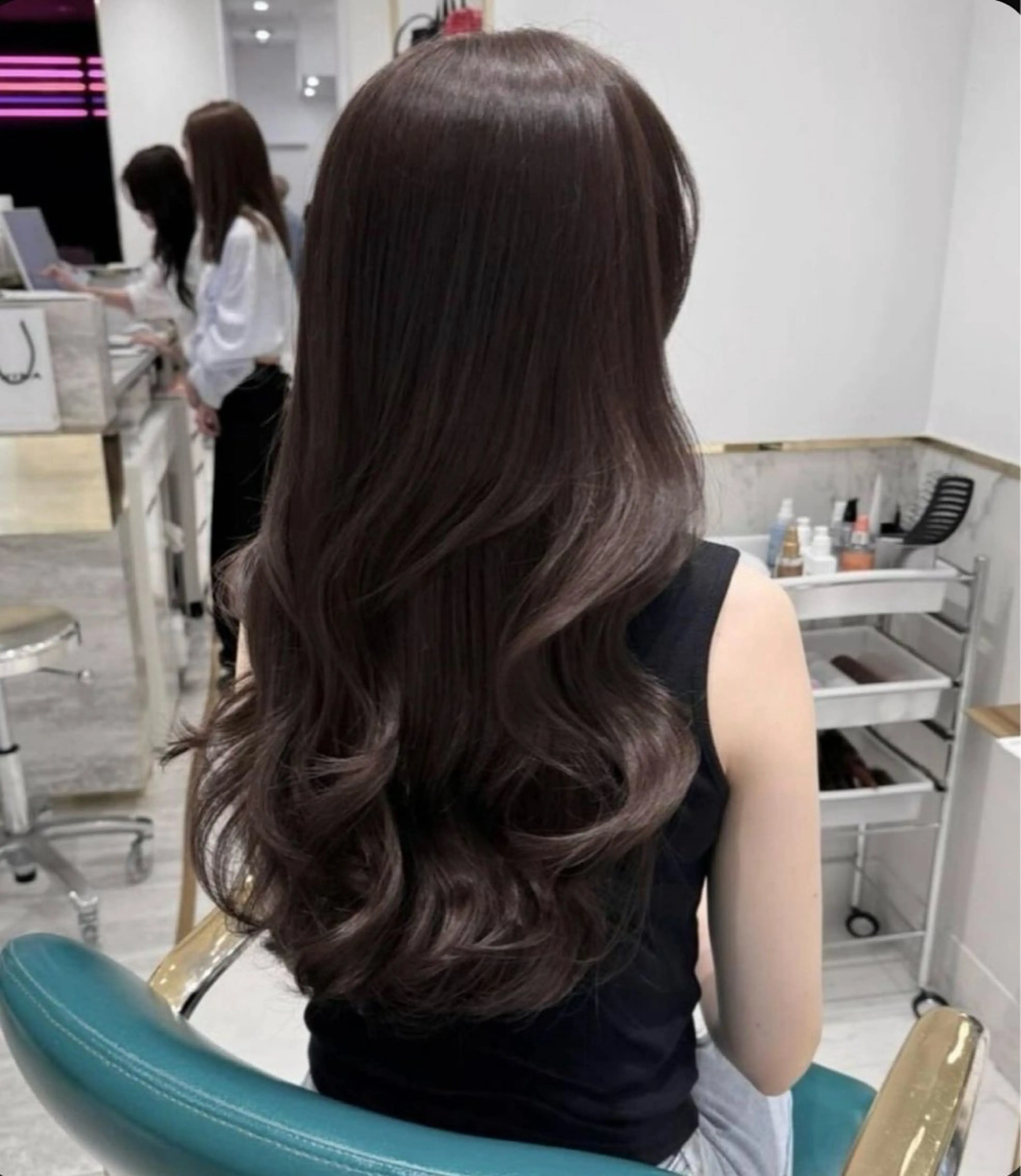 カラー ヘアカラー 工藤 光未のヘアスタイル
