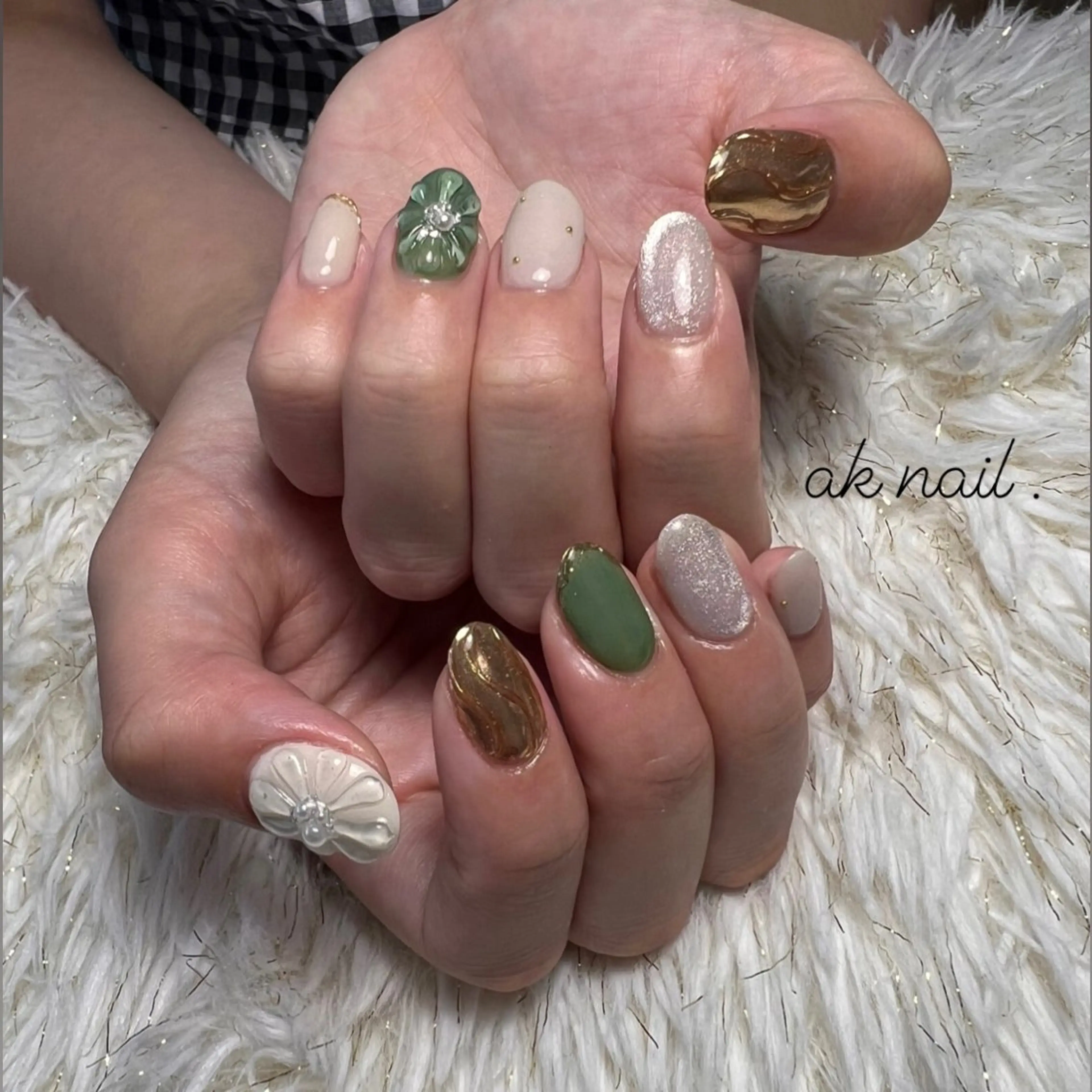 ミディアム ネイル ハンドネイル ak nail .のネイルデザイン