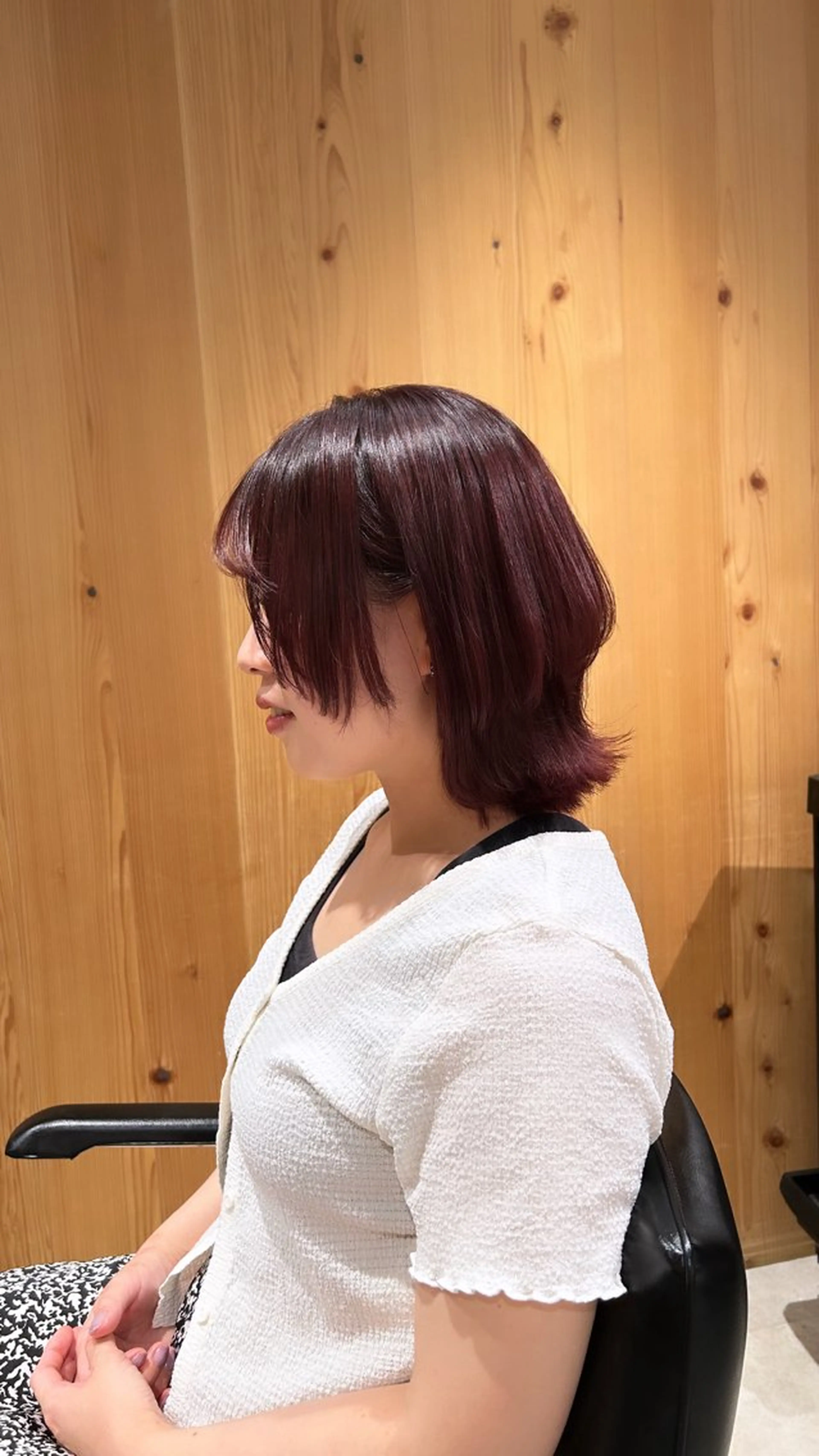 ミディアム カラー ボルドーカラー ウルフカット GO TODAY SHAIRE SALON 渋谷モディ所属・スキバサミを使わない カット🌼唯🌼のヘアスタイル