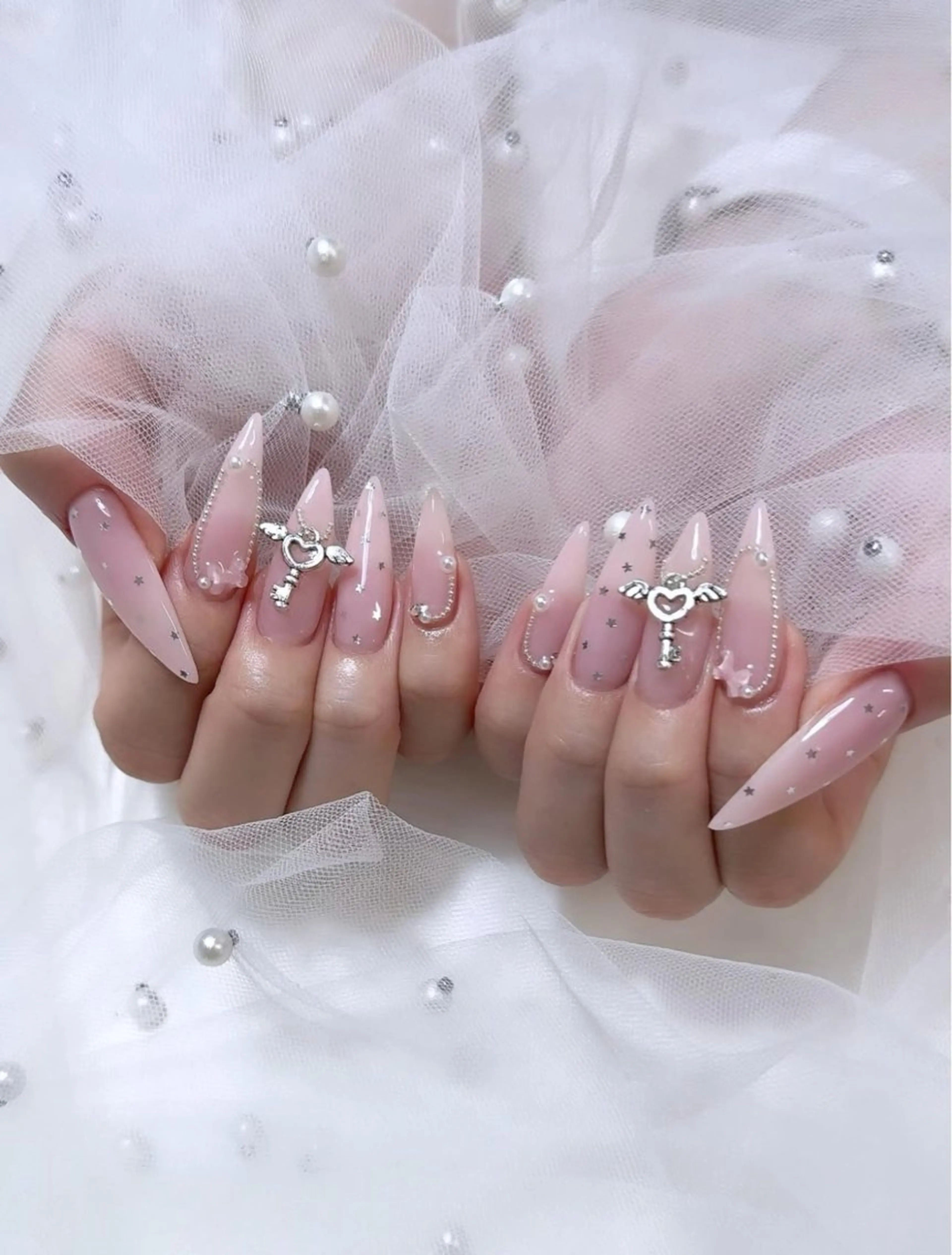 ネイル アニマル柄 オーロラネイル チークネイル フラッシュネイル ジェルネイル ハンドネイル T.A Nail Salon所属・T.A Nail Salonのその他イメージ