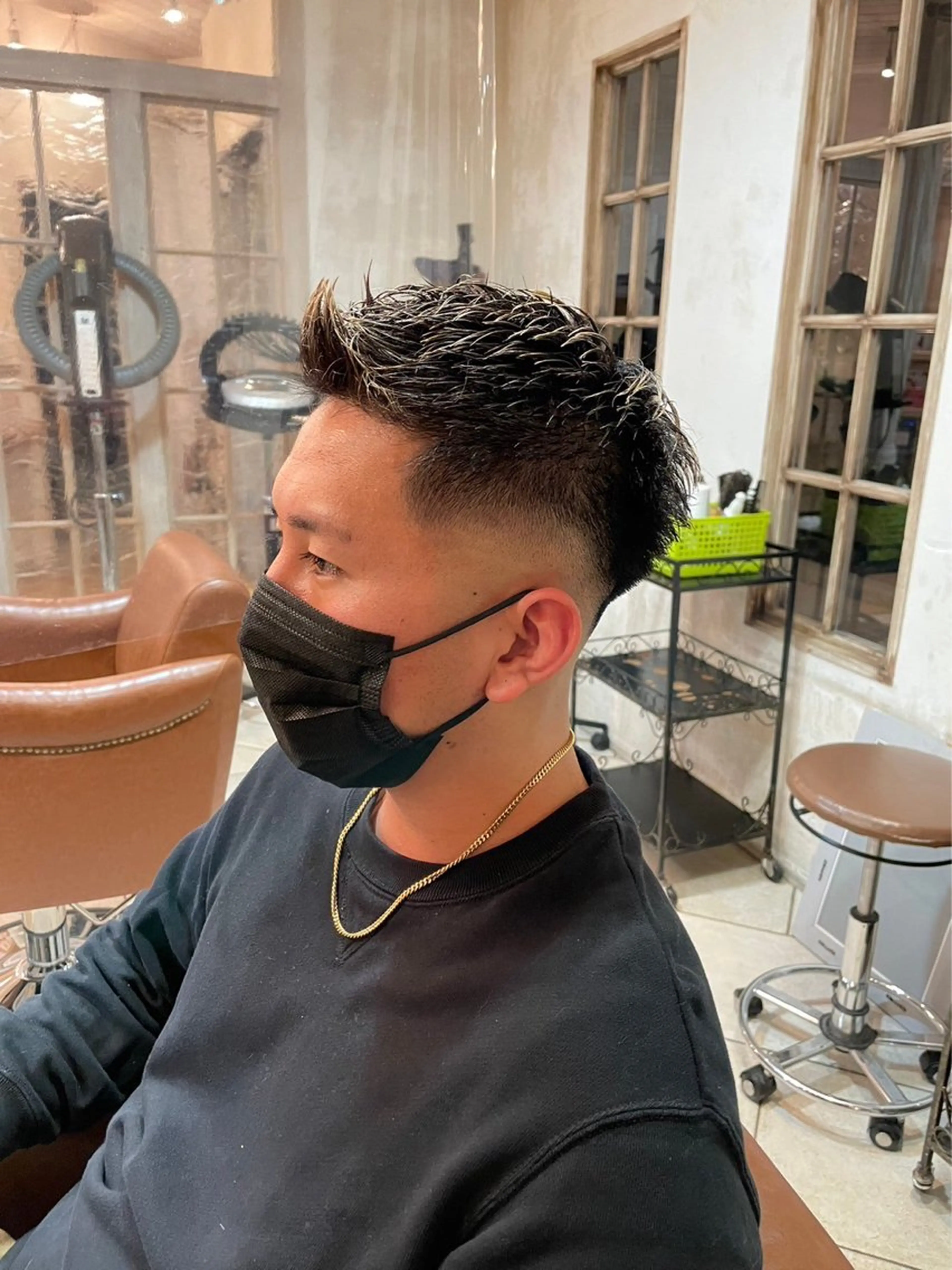 メンズ アップバング フェードカット スキンフェード amie by afloat所属・レイヤーカット メンズヘア/伊藤　匠のヘアスタイル