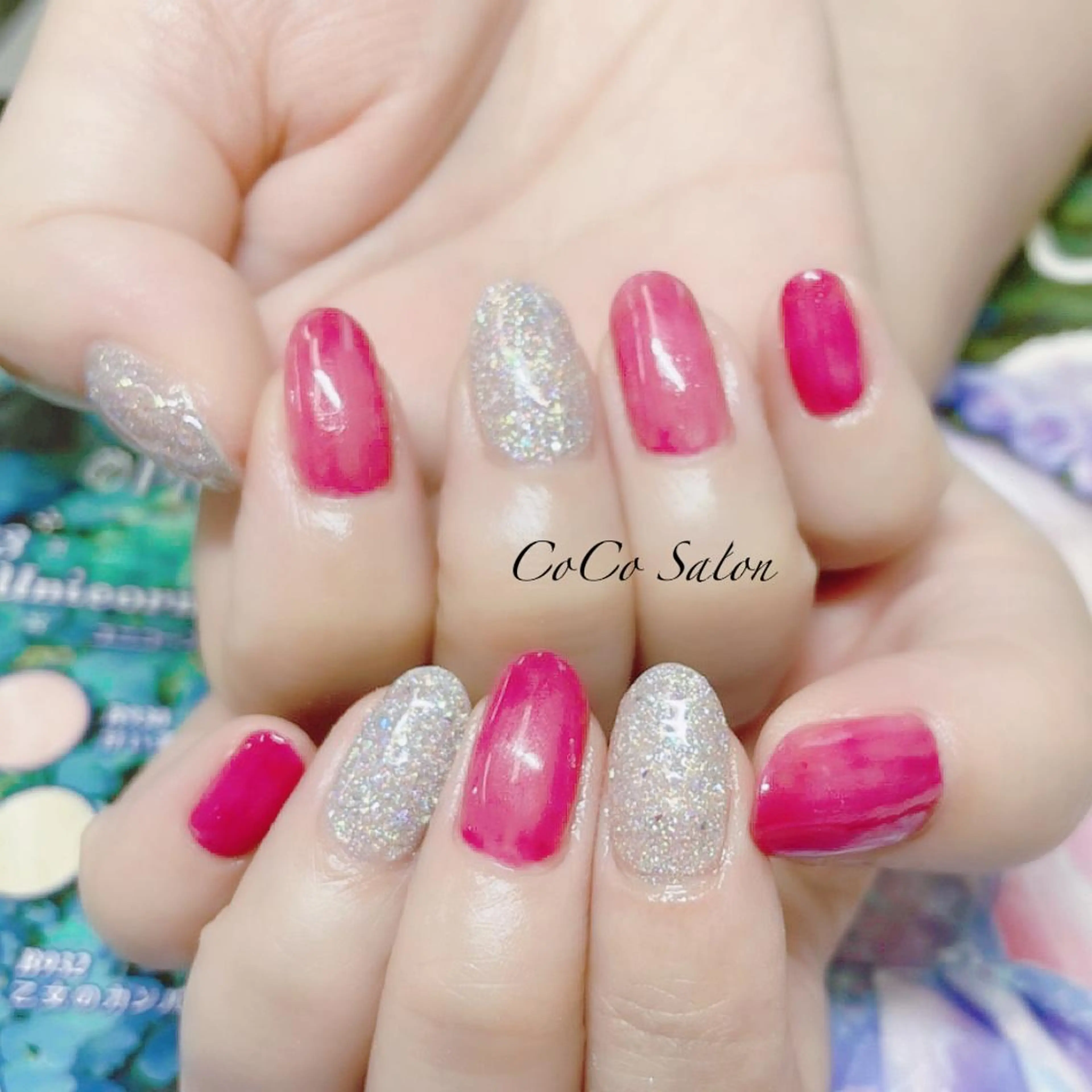 ネイル 長さ出し ジェルネイル キラキラネイル ラメ(グリッター) オフィスネイル CoCoSalon ネイル/まつ毛予約のネイルデザイン
