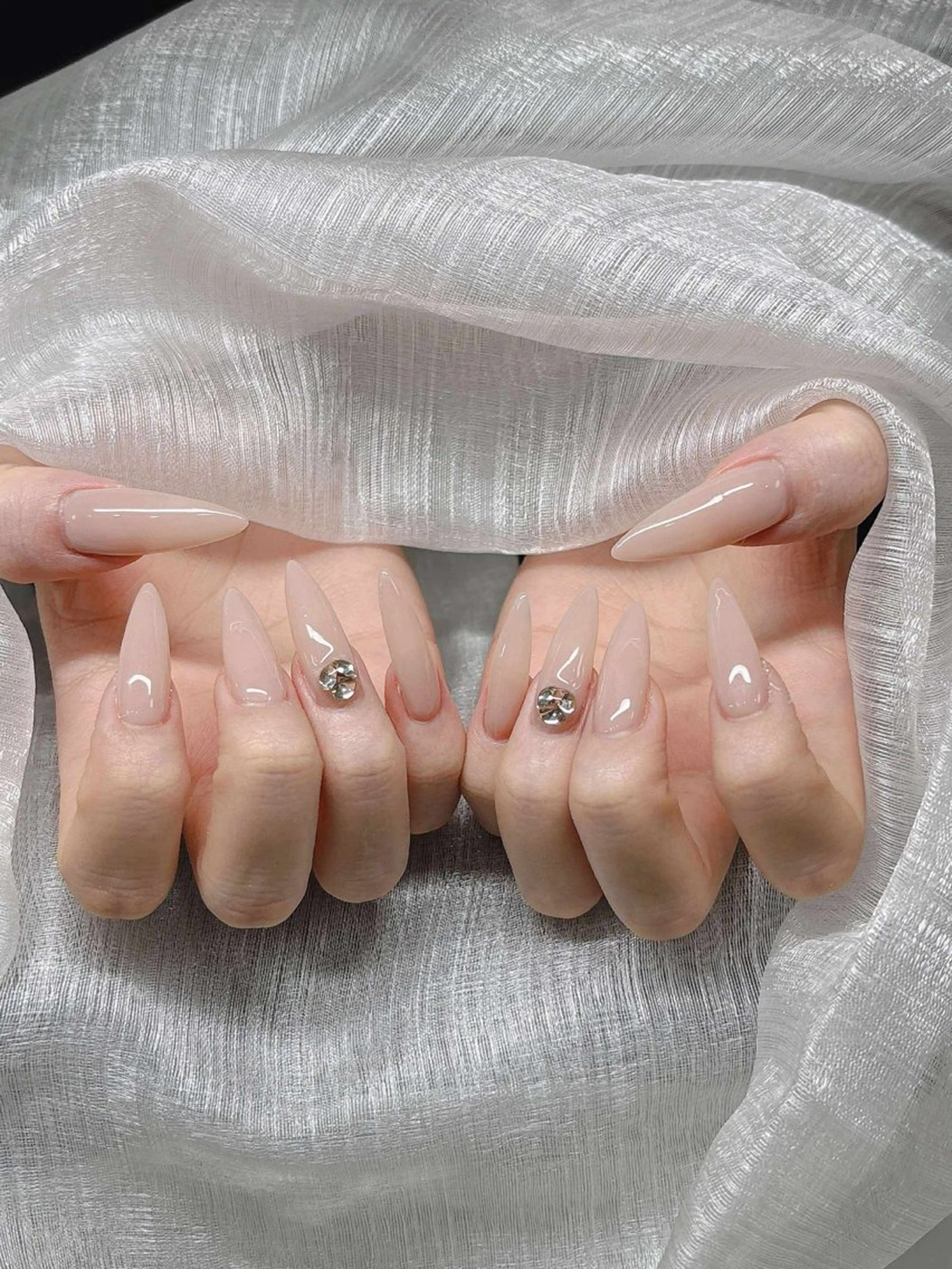 ネイル 長さ出し グラデーション 卒業式 キラキラネイル マグネットネイル ハンドネイル Lee Nailsのネイルデザイン