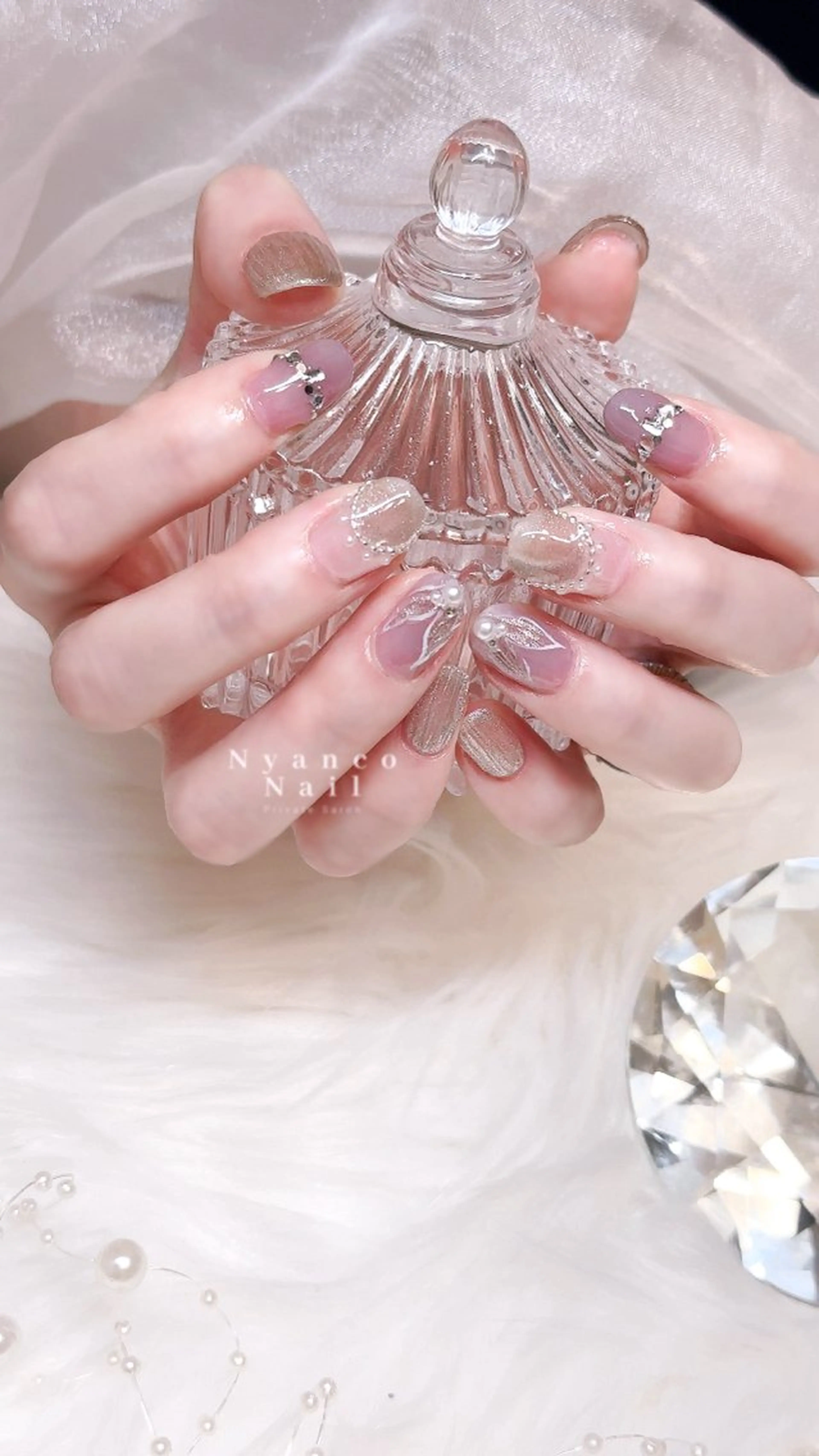 ネイル アートネイル フレンチネイル ジェルネイル 氷ネイル・うるうるネイル キラキラネイル Nyanco Nailのネイルデザイン