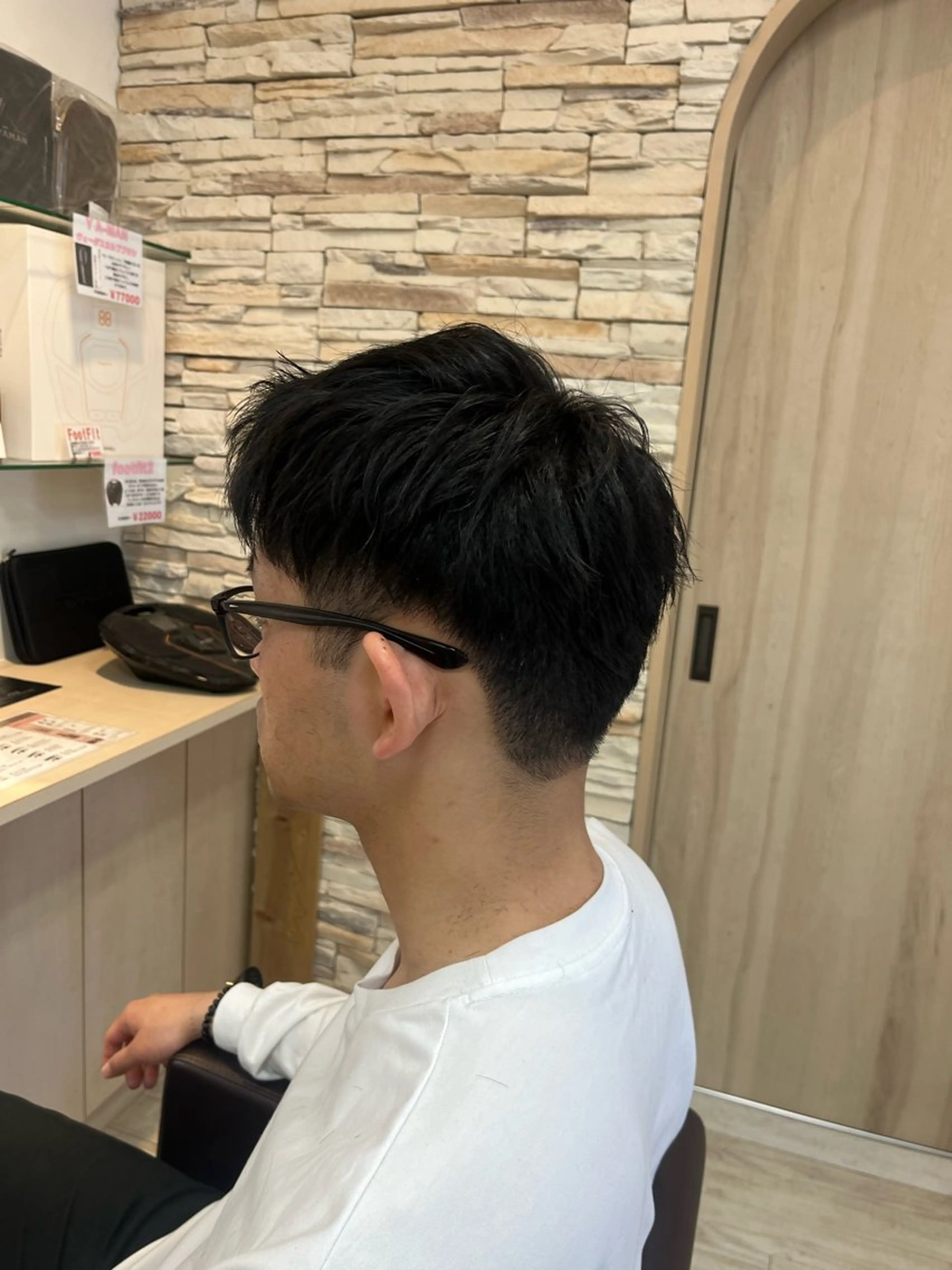 メンズ KEEN.渋沢/ 横溝小夏のヘアスタイル