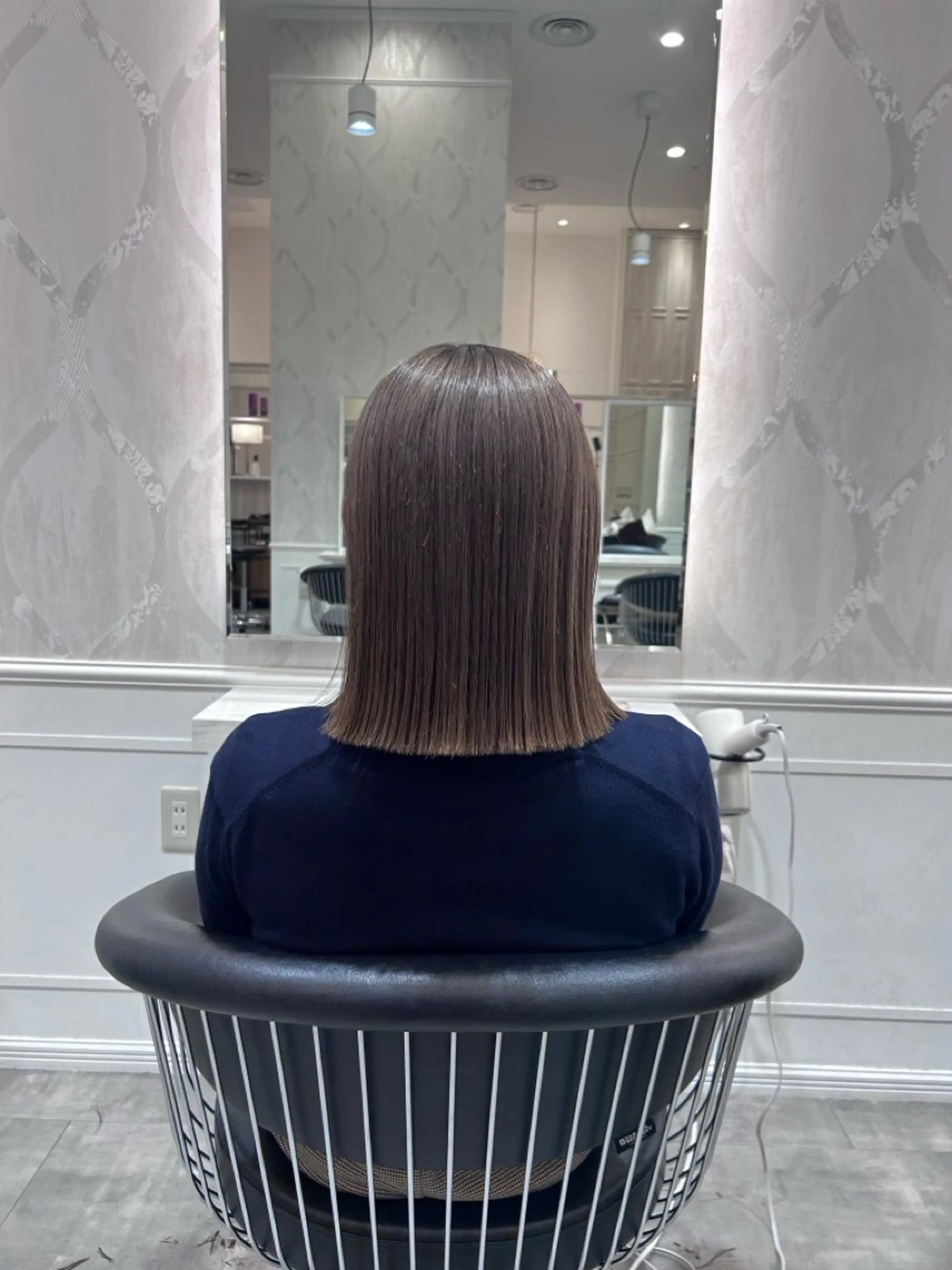 ミディアム La Bless所属・La Bless 難波 Manakaのヘアスタイル