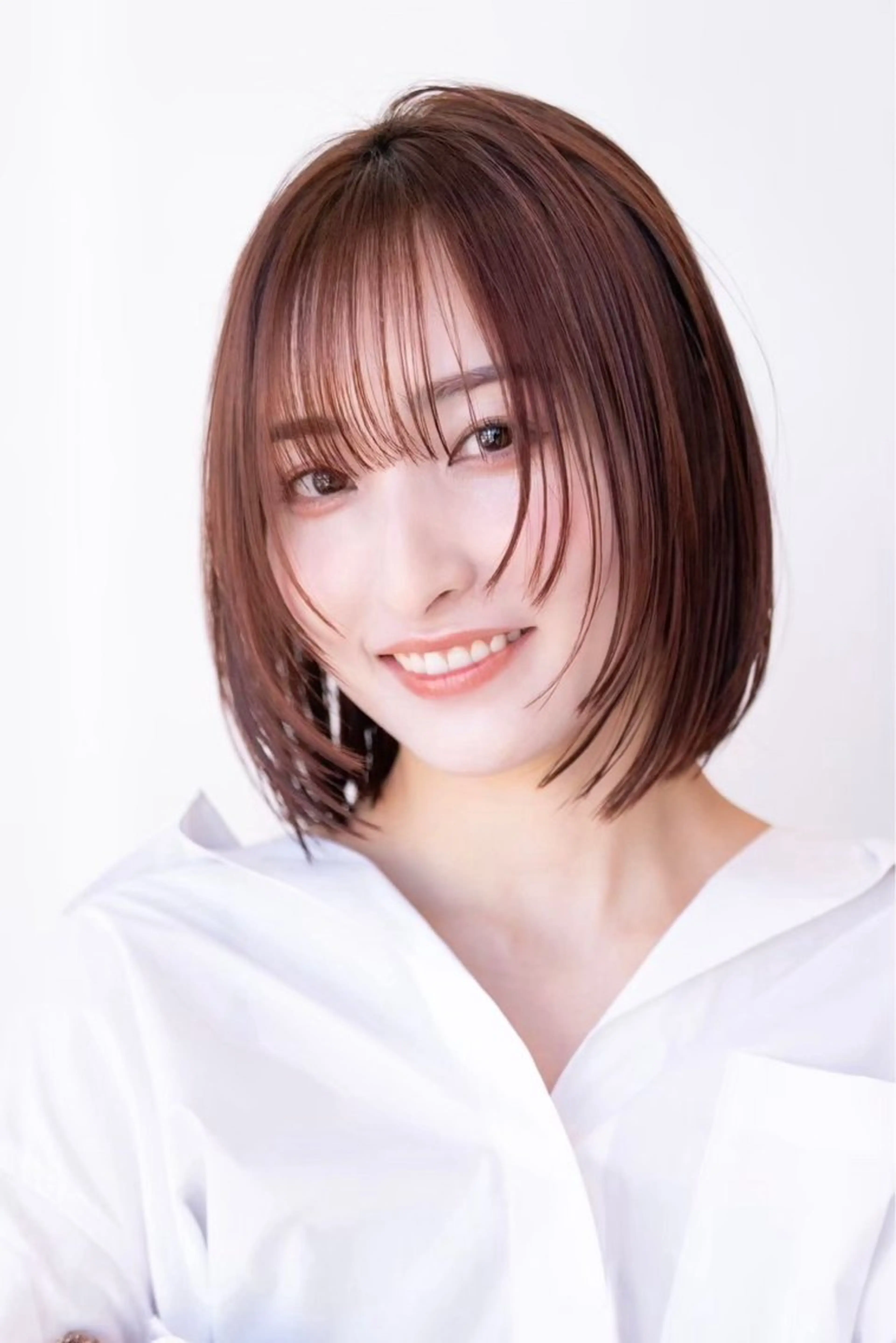 ミディアム カラー カット ヘアカラー トリートメント 垢抜けボブカット /楓のヘアスタイル