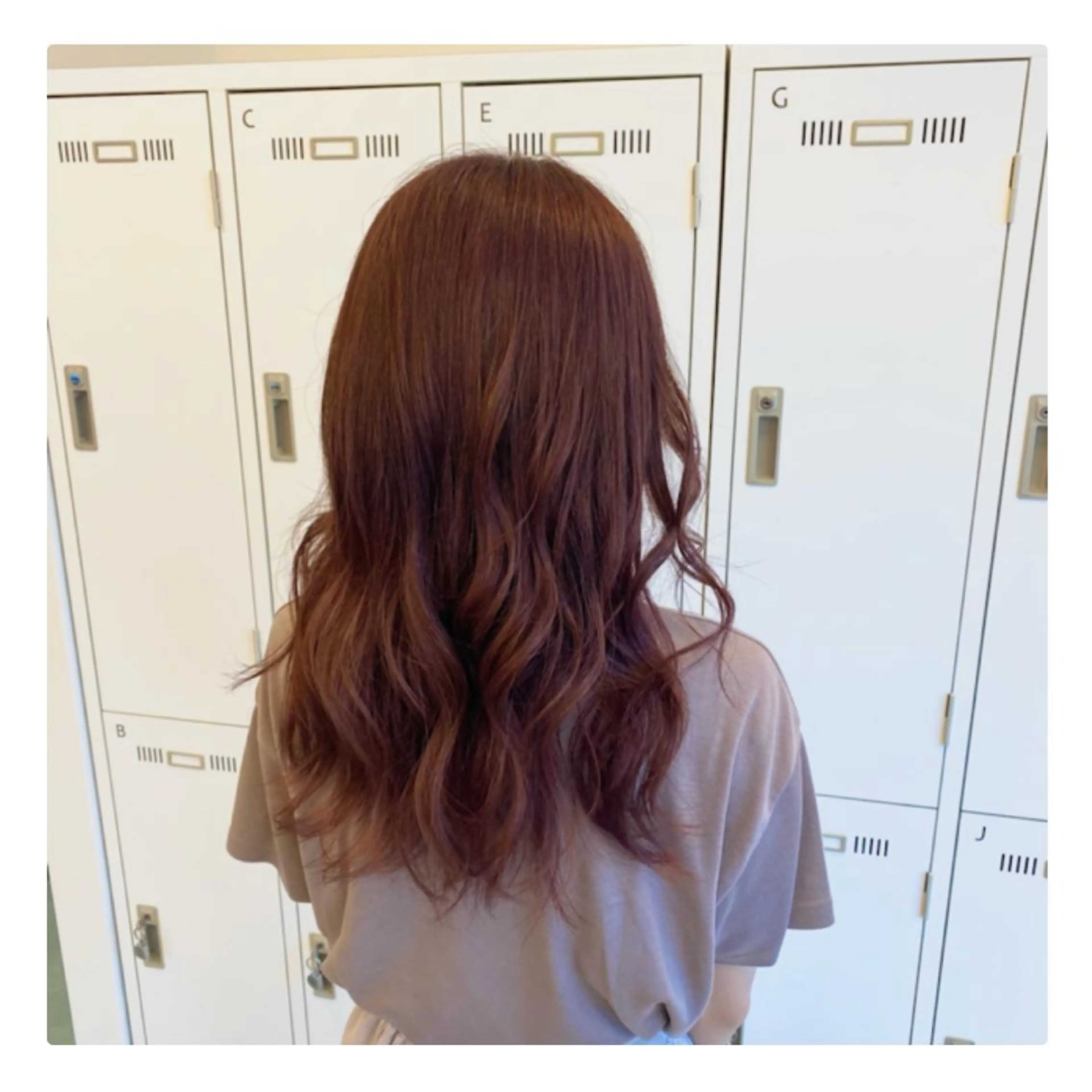 ロング カラー カット ヘアカラー トリートメント YUNA ユウナのヘアスタイル