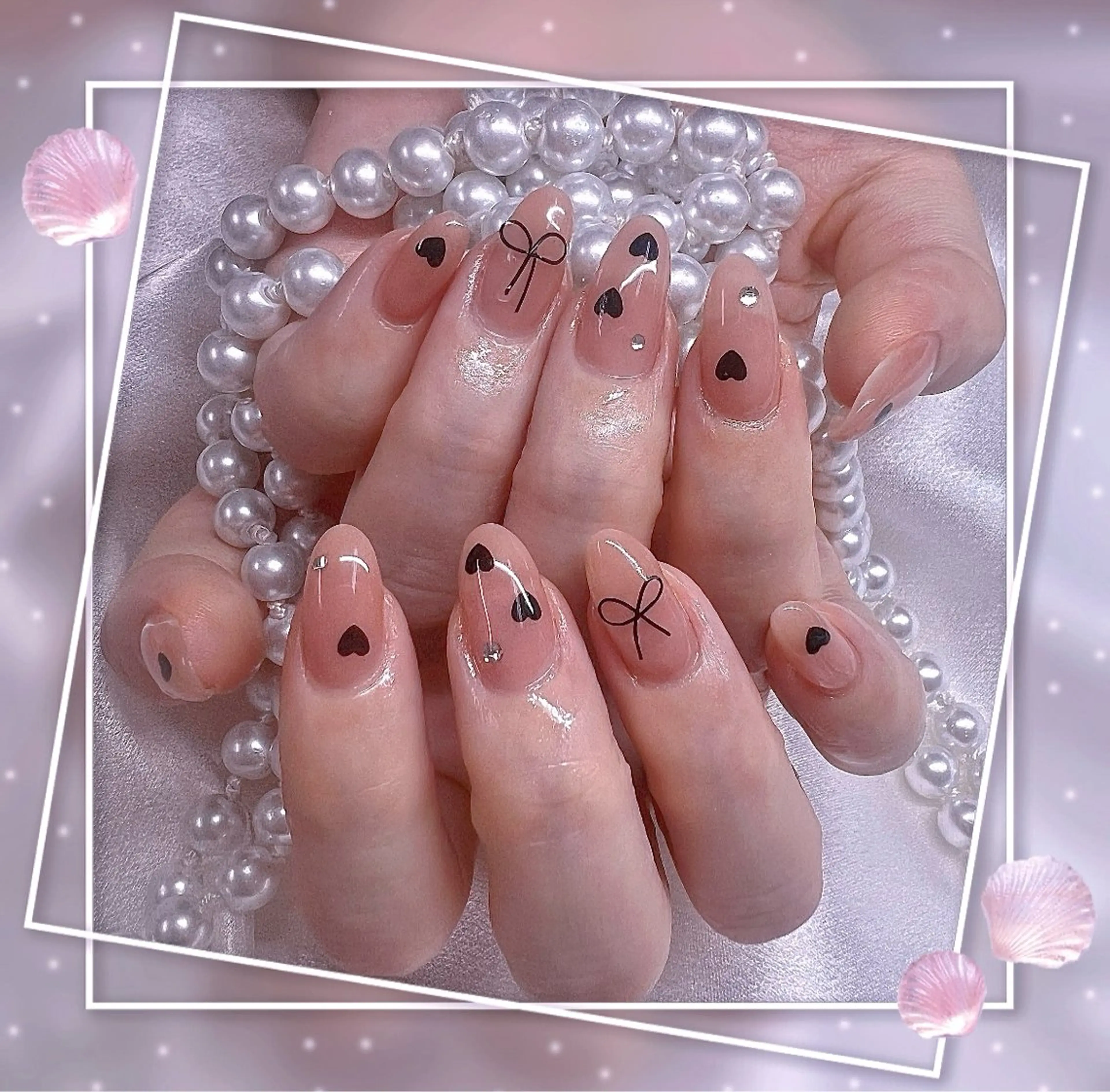 ネイル フレンチネイル グラデーション キラキラネイル 韓国ネイル マグネットネイル ハンドネイル Chill Nailsalonのネイルデザイン