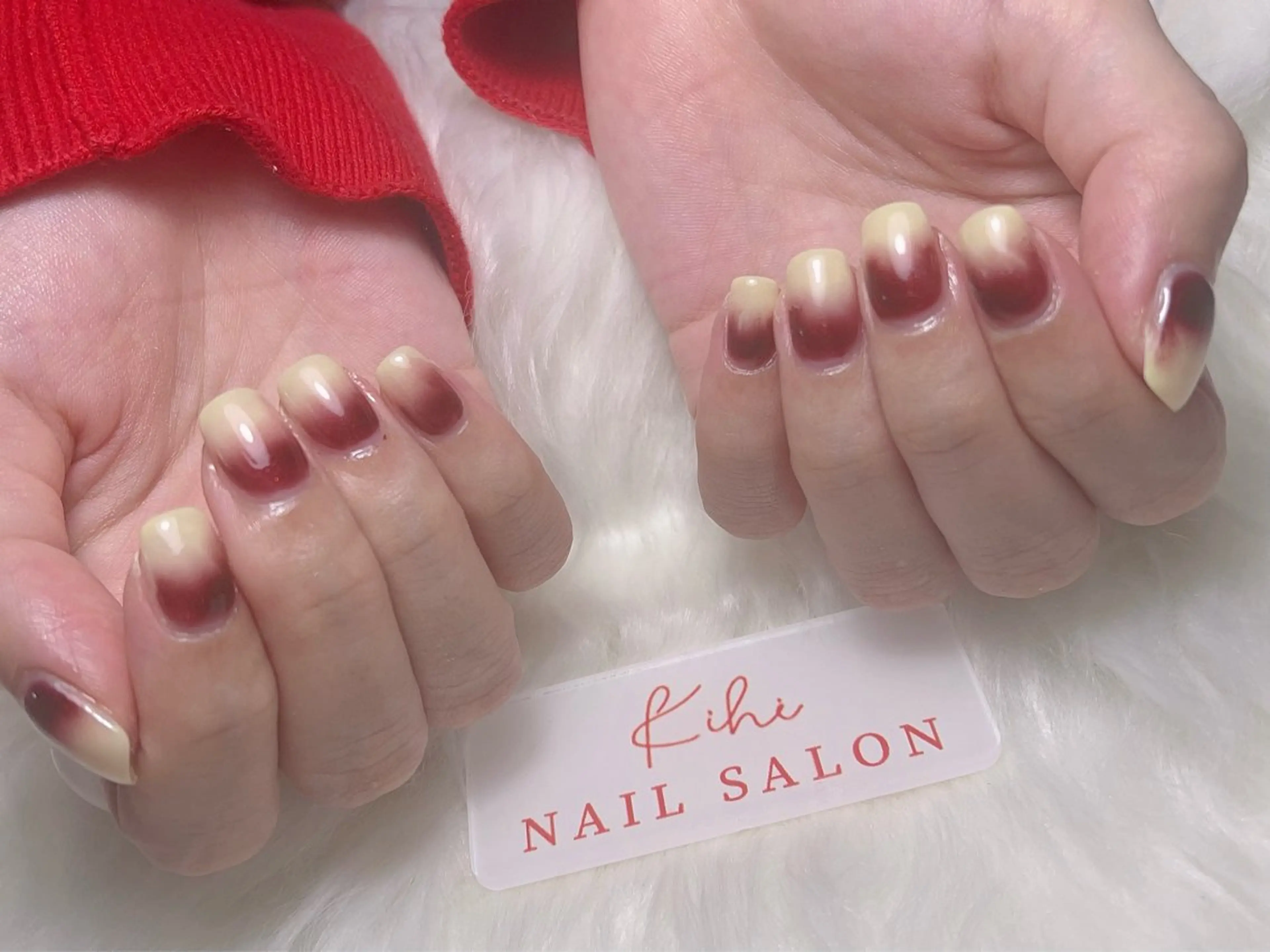 ネイル アートネイル フレンチネイル ジェルネイル グラデーション 韓国ネイル ハンドネイル さくら💮💮 【オフ無料】のネイルデザイン