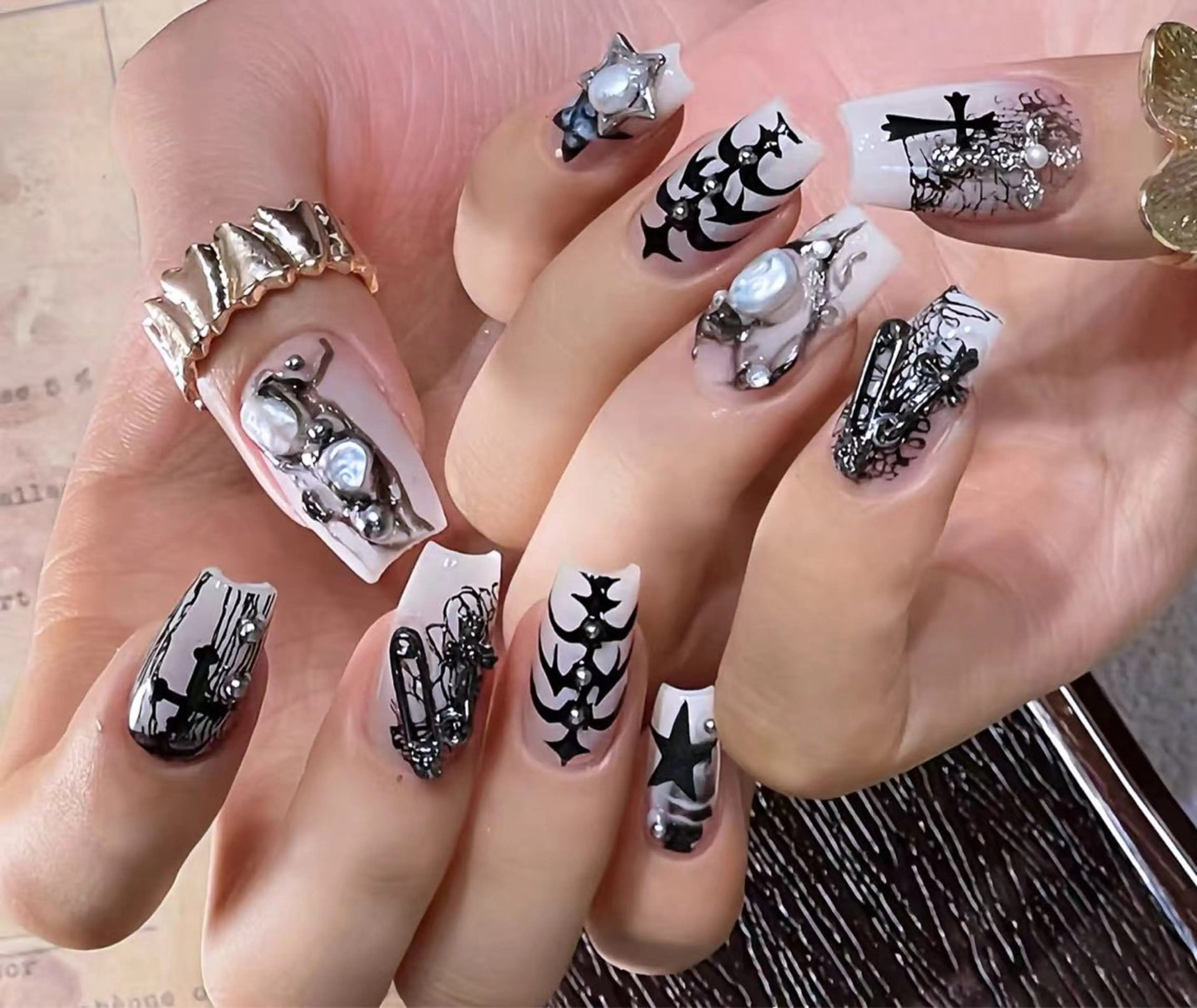 ネイル ハンドネイル MARHCHU NAILのネイルデザイン