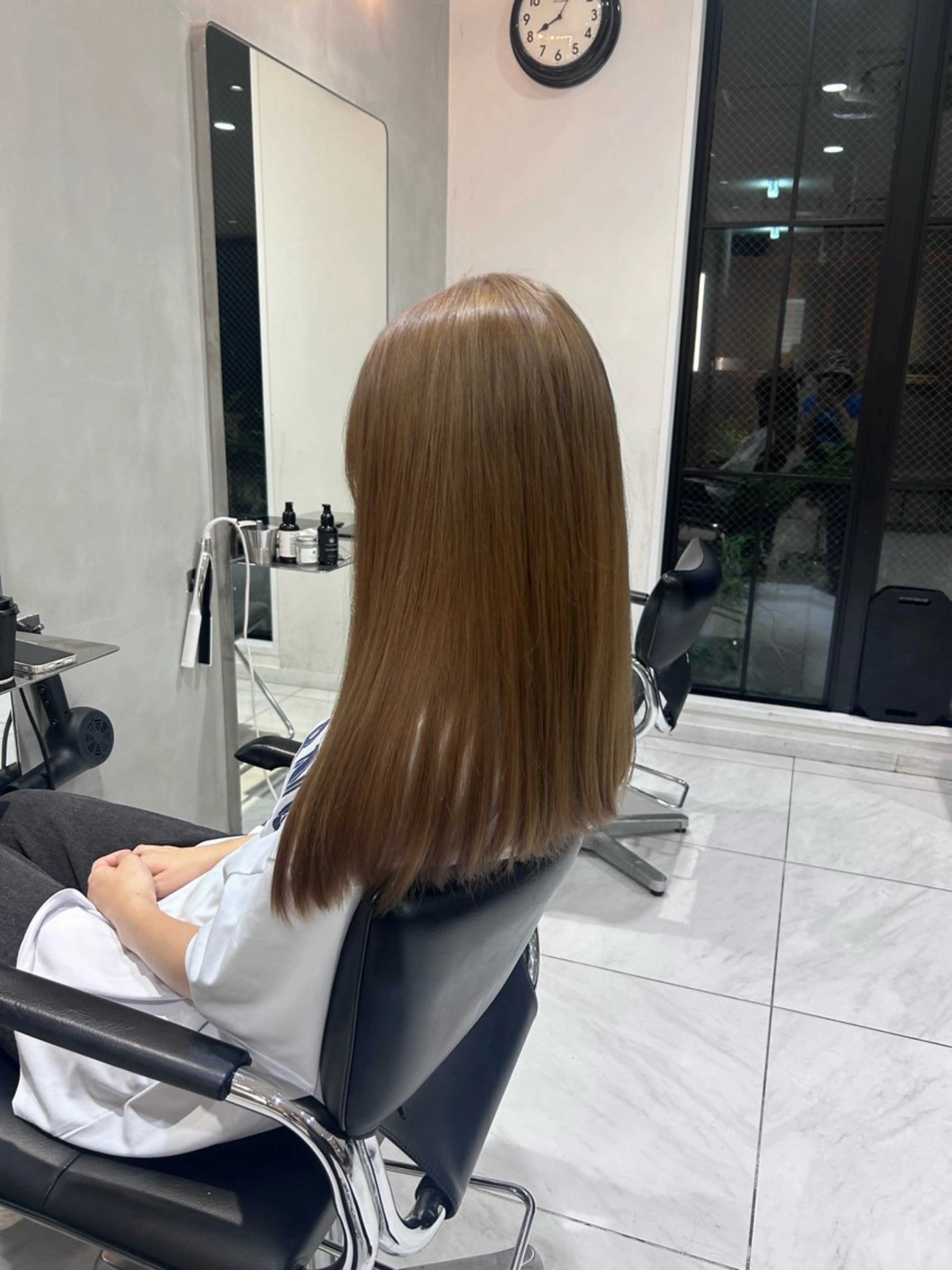 ロング カラー レイヤー小顔ショート 吉田ジョウのヘアスタイル