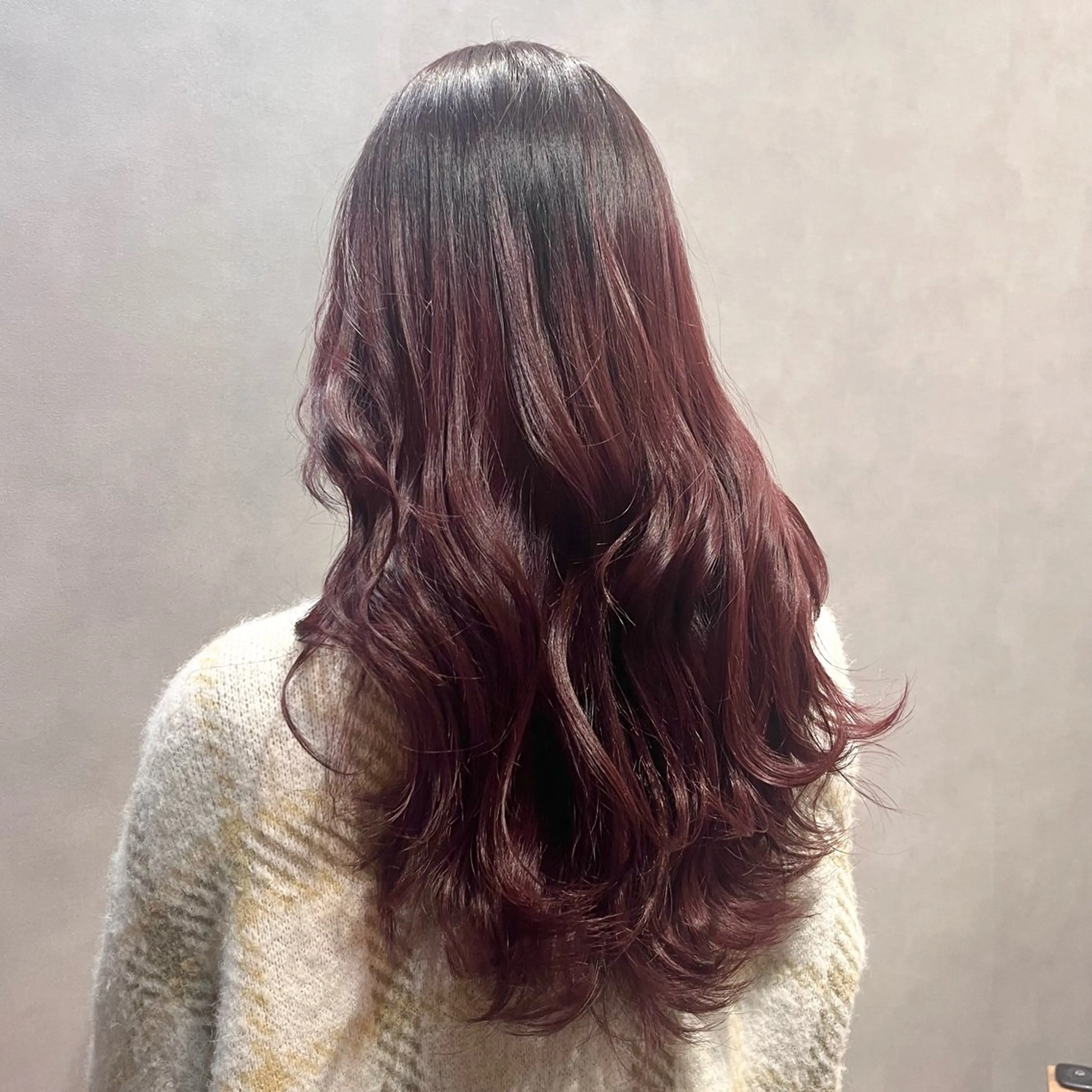 ロング カラー レッドカラー ヘアカラー 透明感カラー/パーマ 🌀アオノアユミのヘアスタイル