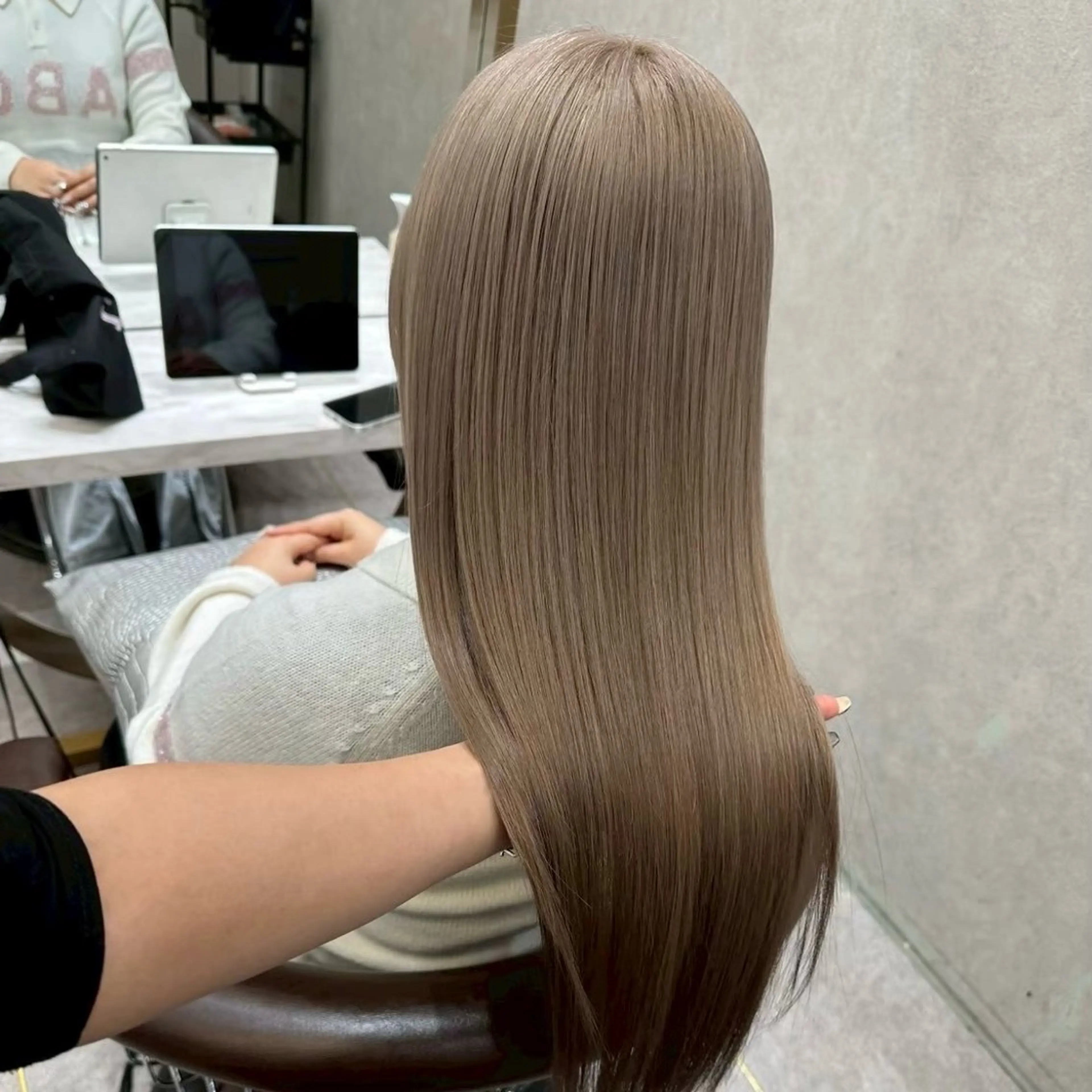ロング ヘアカラー 久保頭 大地のヘアスタイル