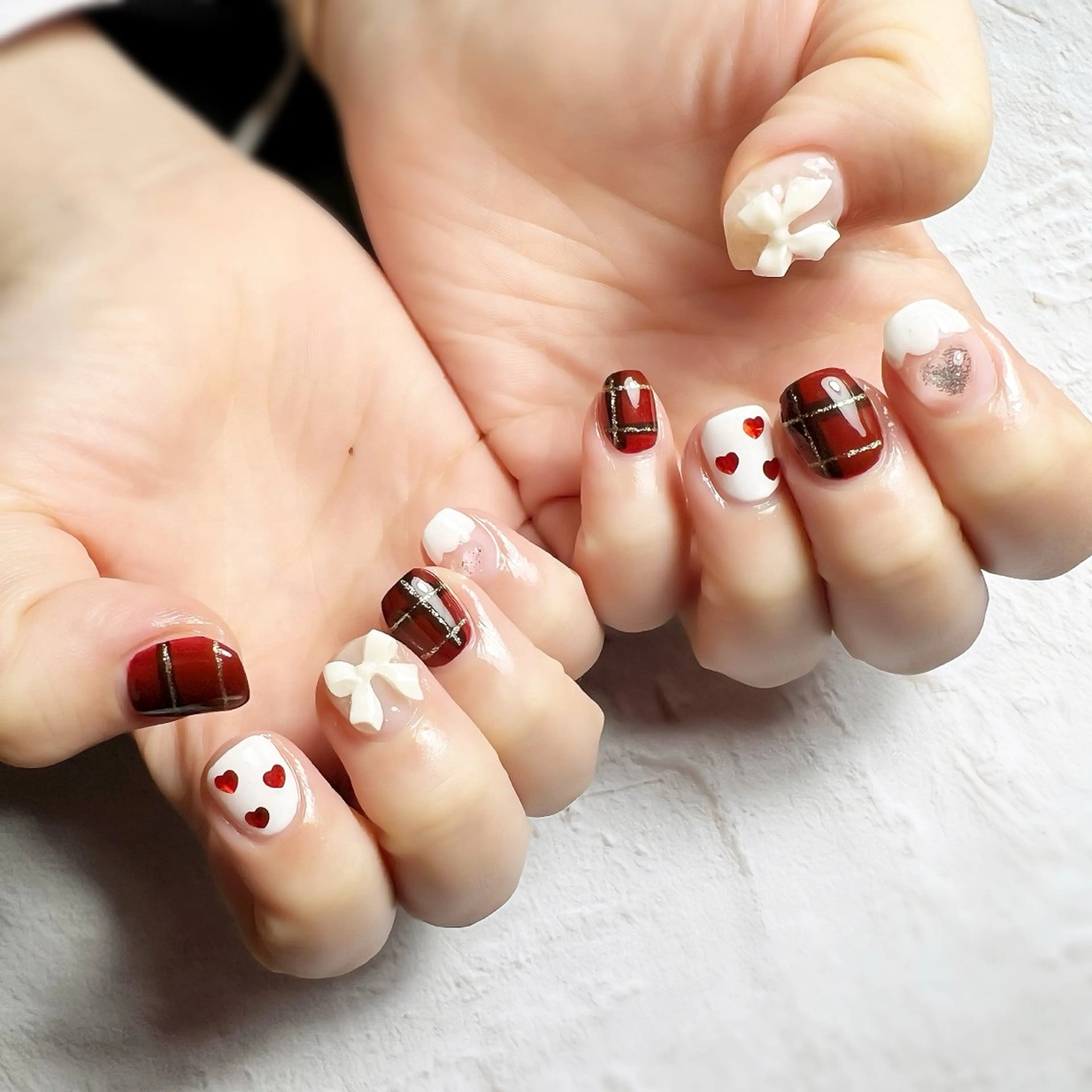 ネイル ハンドネイル フットネイル NAILsalon Laki(ラキ)のネイルデザイン