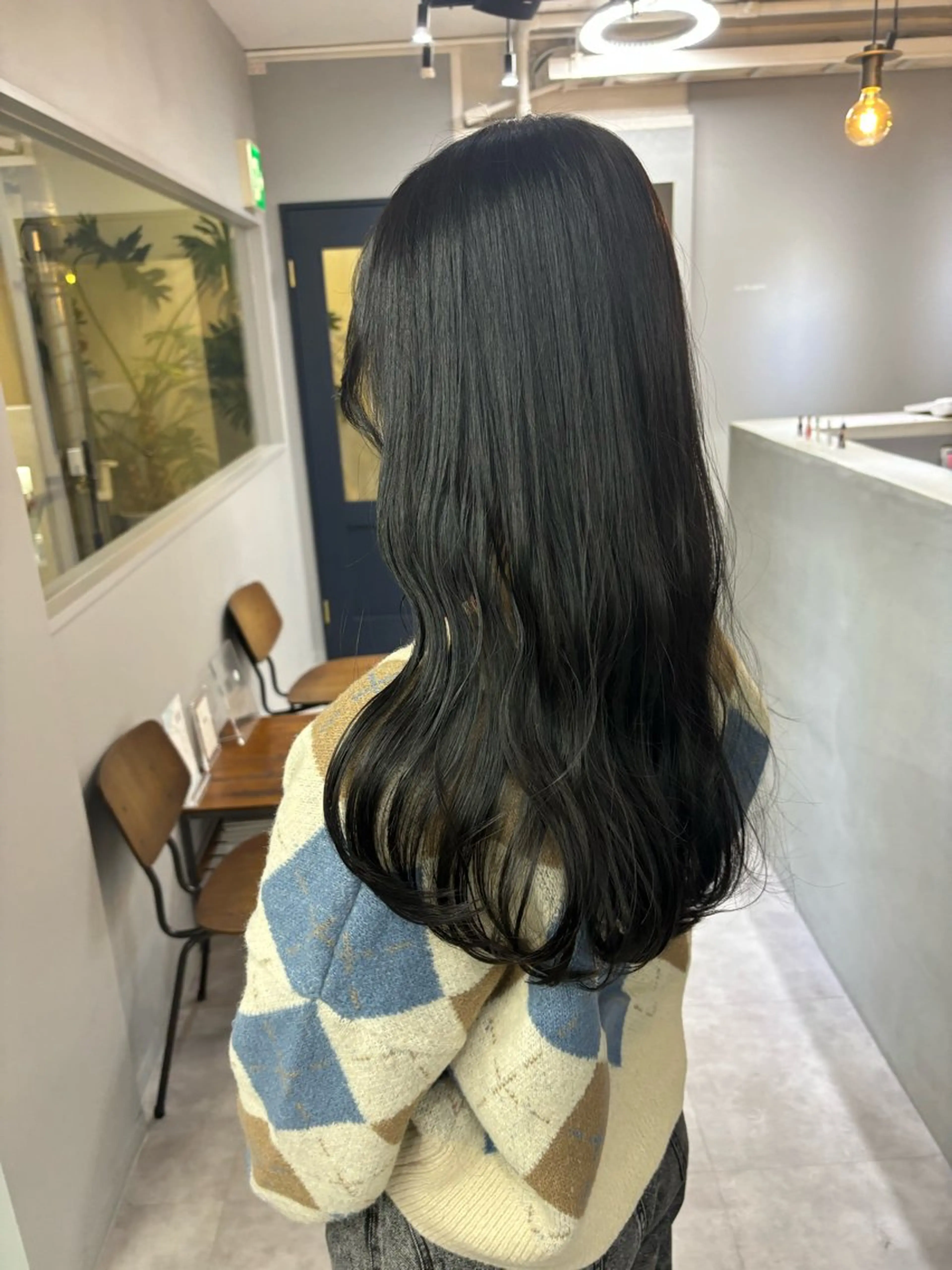 ロング カラー 黒髪 ブルーカラー ブルーブラック きよはらちさき🍑 柔らかカラー🌱🫧のヘアスタイル