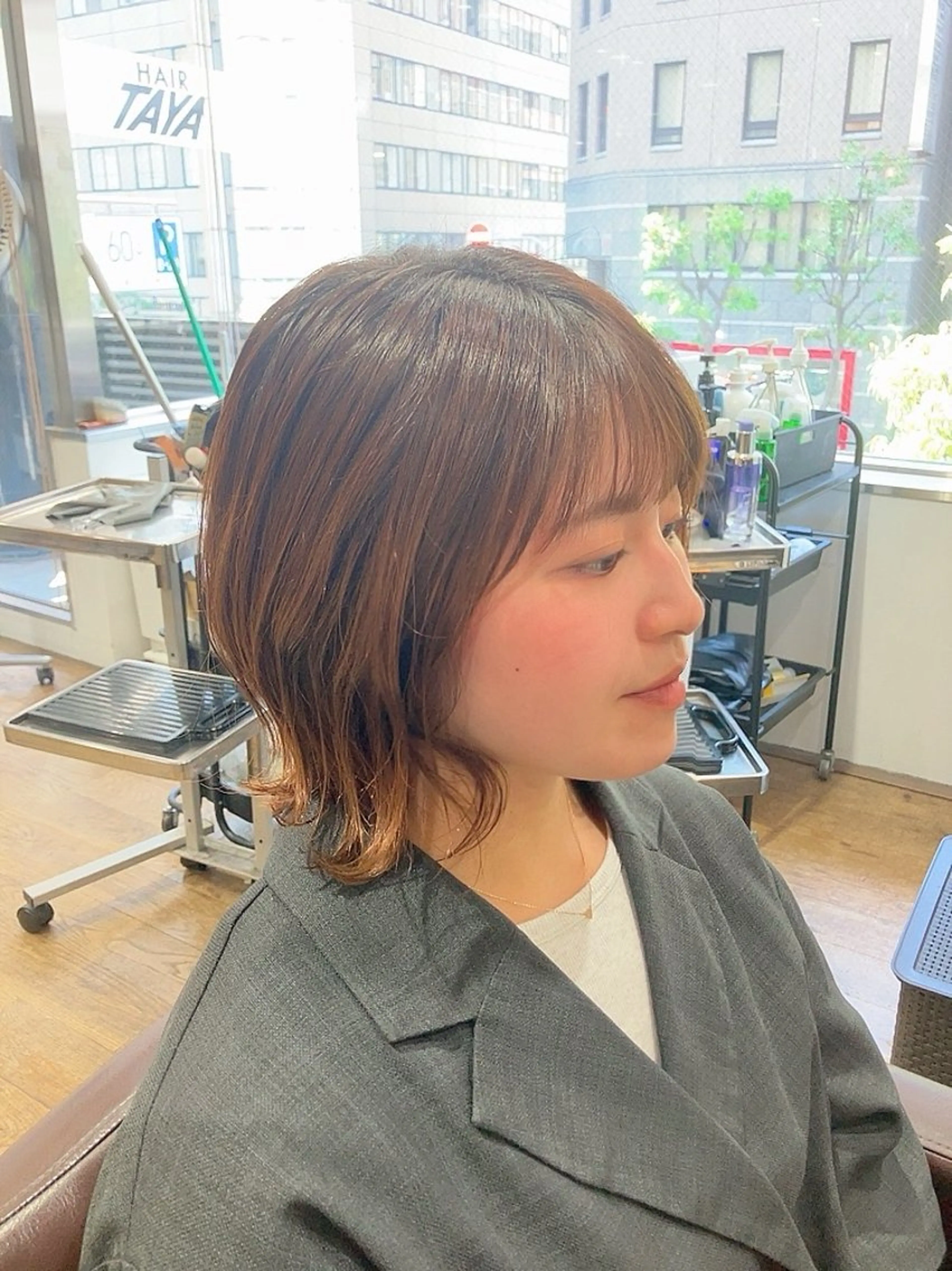 ミディアム カラー TAYA 心斎橋所属・山本 聖真のヘアスタイル