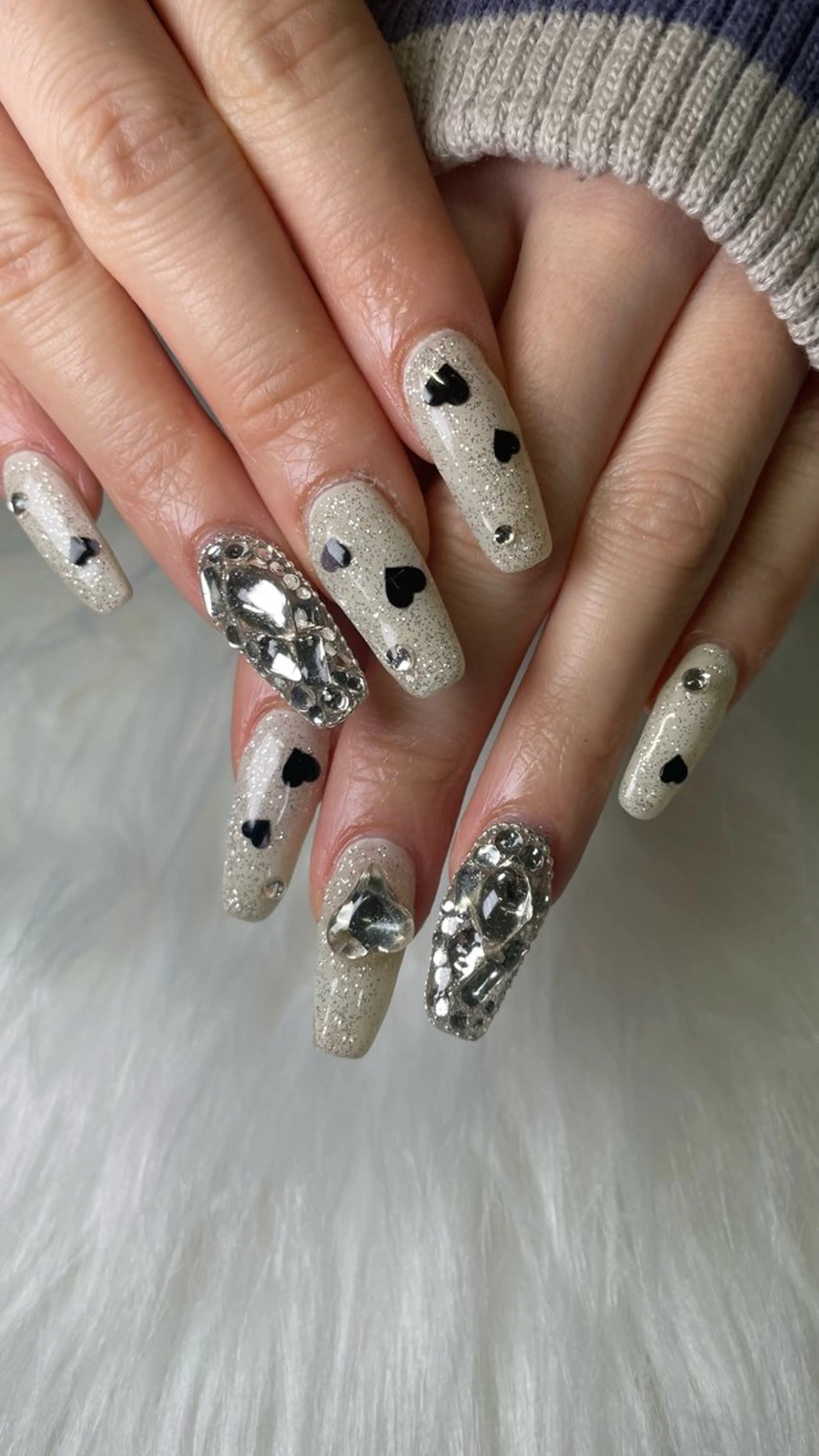 ネイル スカルプネイル ハンドネイル 黒川 実祐のネイルデザイン